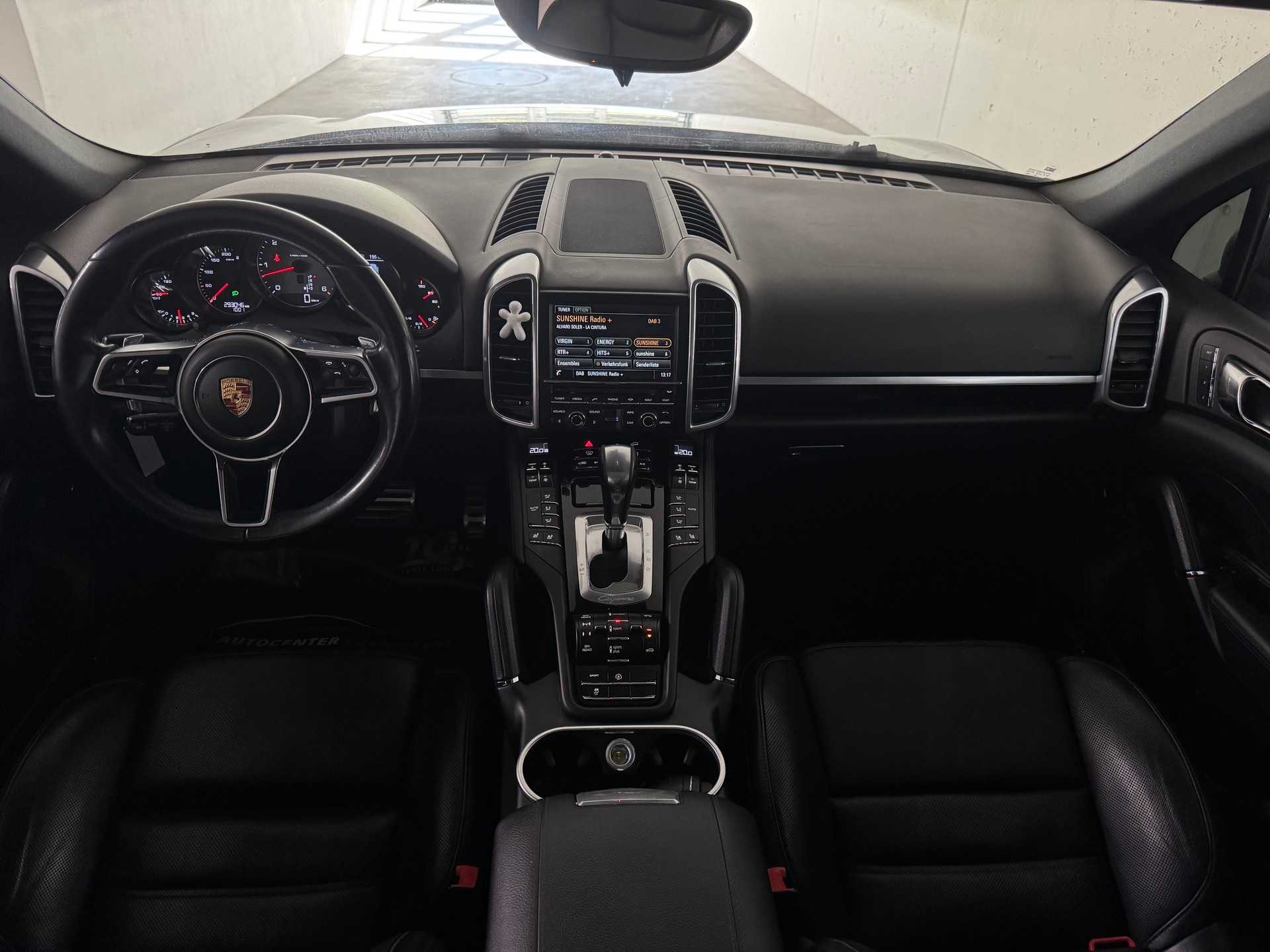 PORSCHE Cayenne S Diesel-image-10