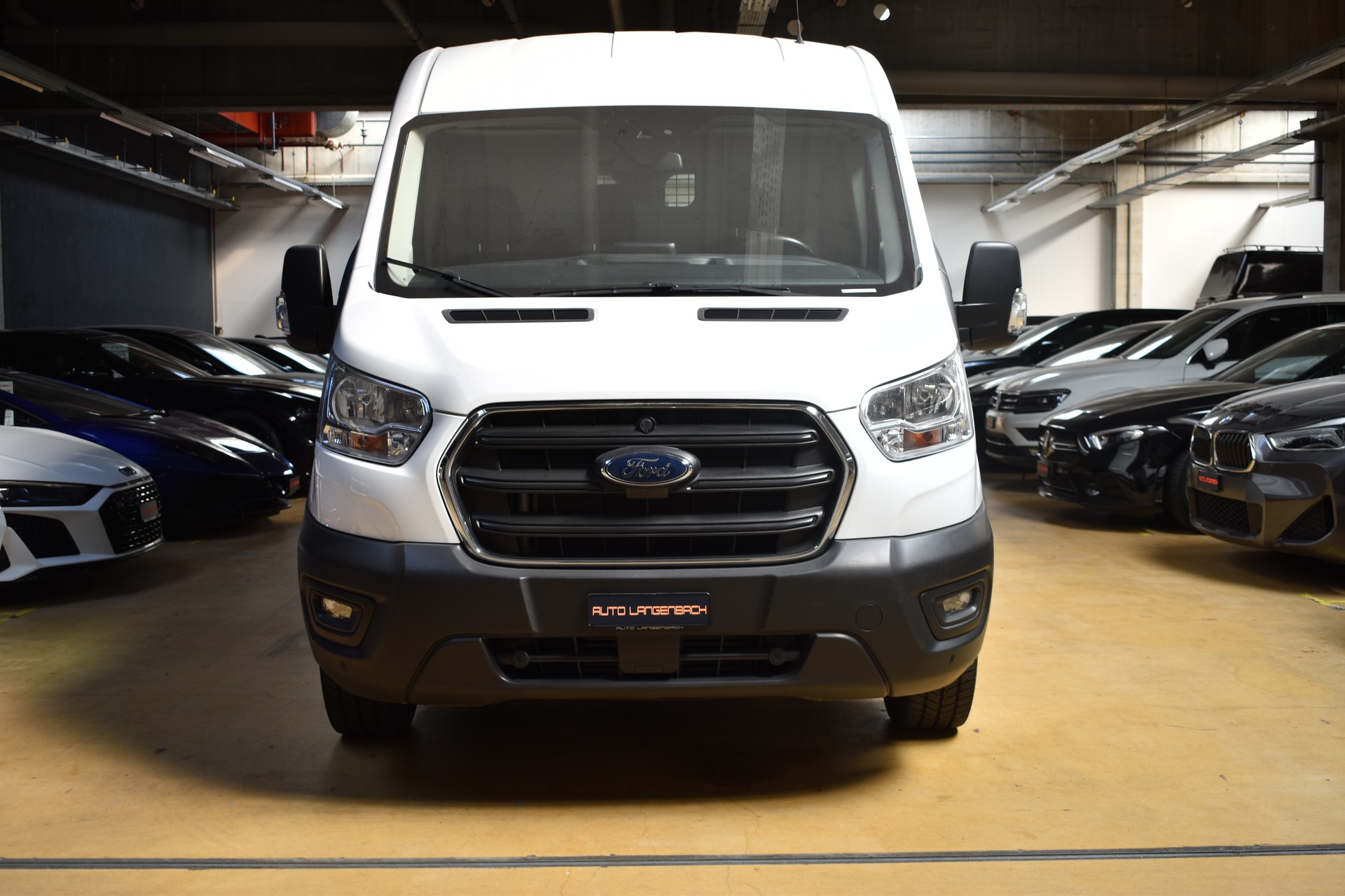 FORD Transit Van 350 L2 Trail 2.0 TDCi 130 MHEV FWD-showroom-element-2