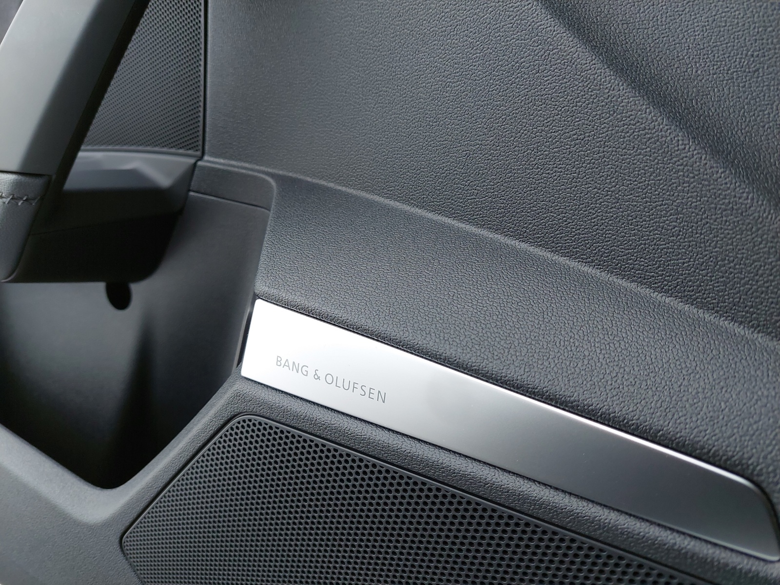 AUDI A3 Sportback 40 TFSI S line quattro-image-11
