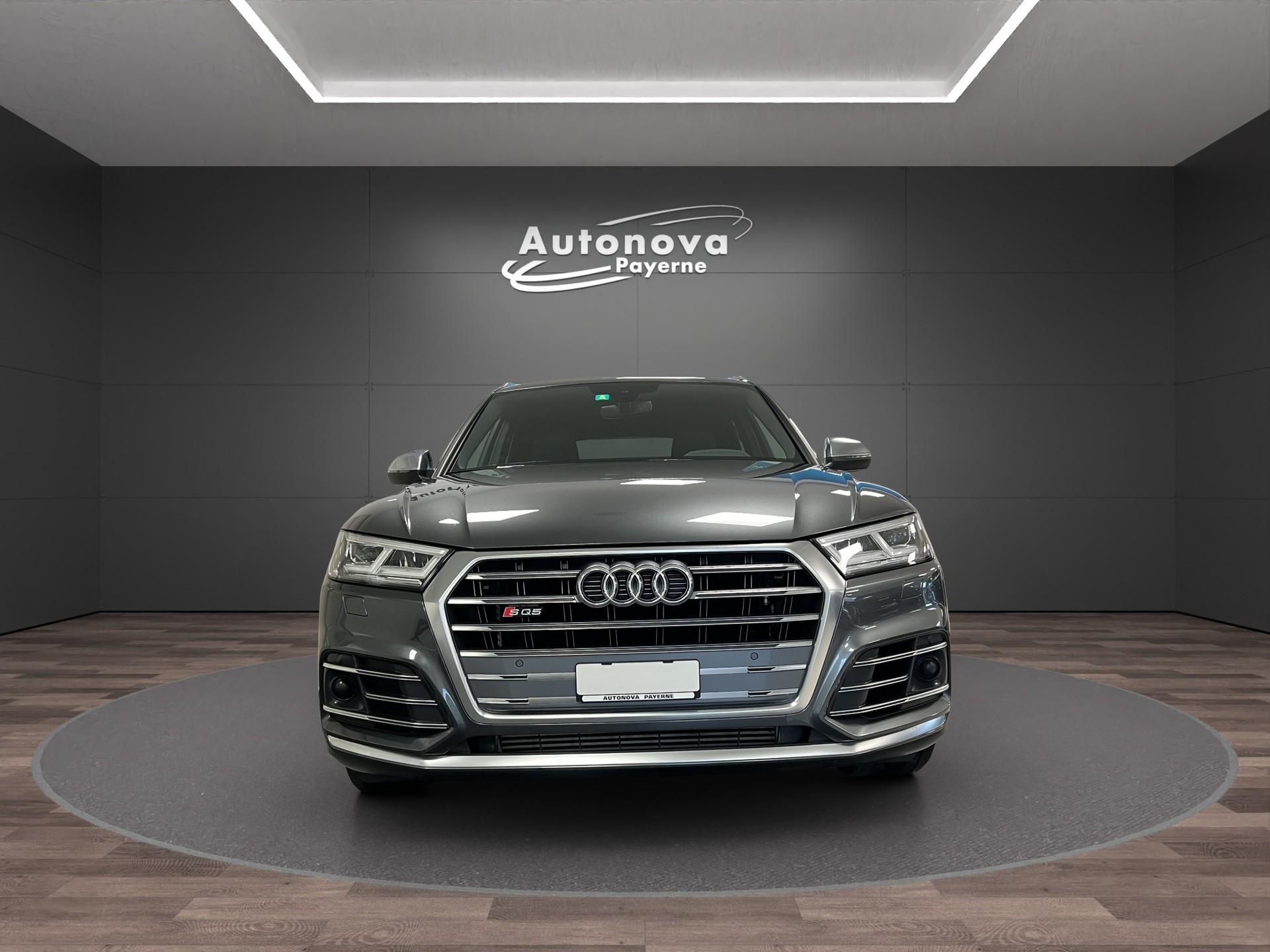 AUDI SQ5 TDI quattro tiptronic-image-1
