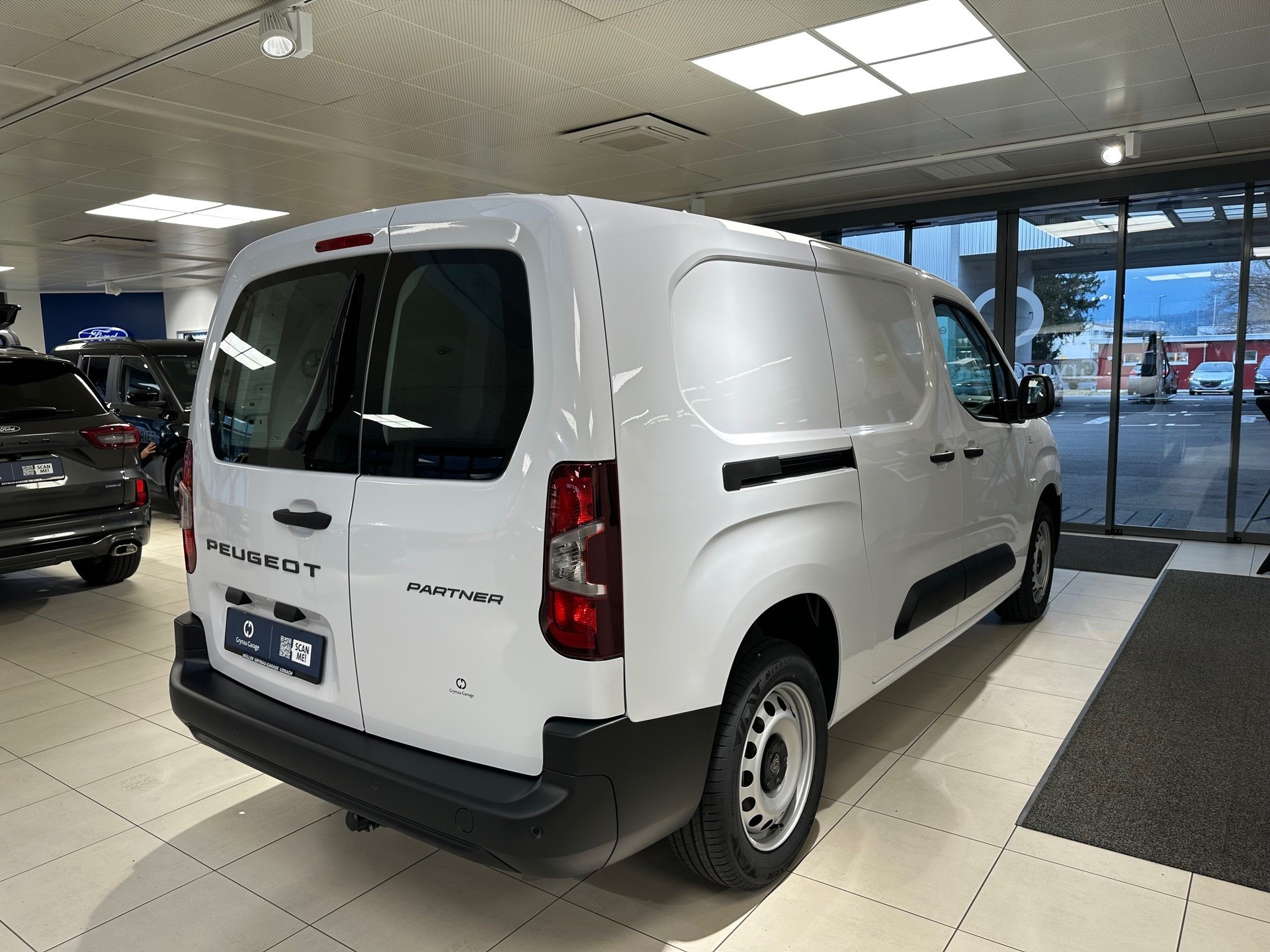 PEUGEOT Partner Kaw. 1000 Long 1.5 BlueHDI 100 S/S Premium-image-2