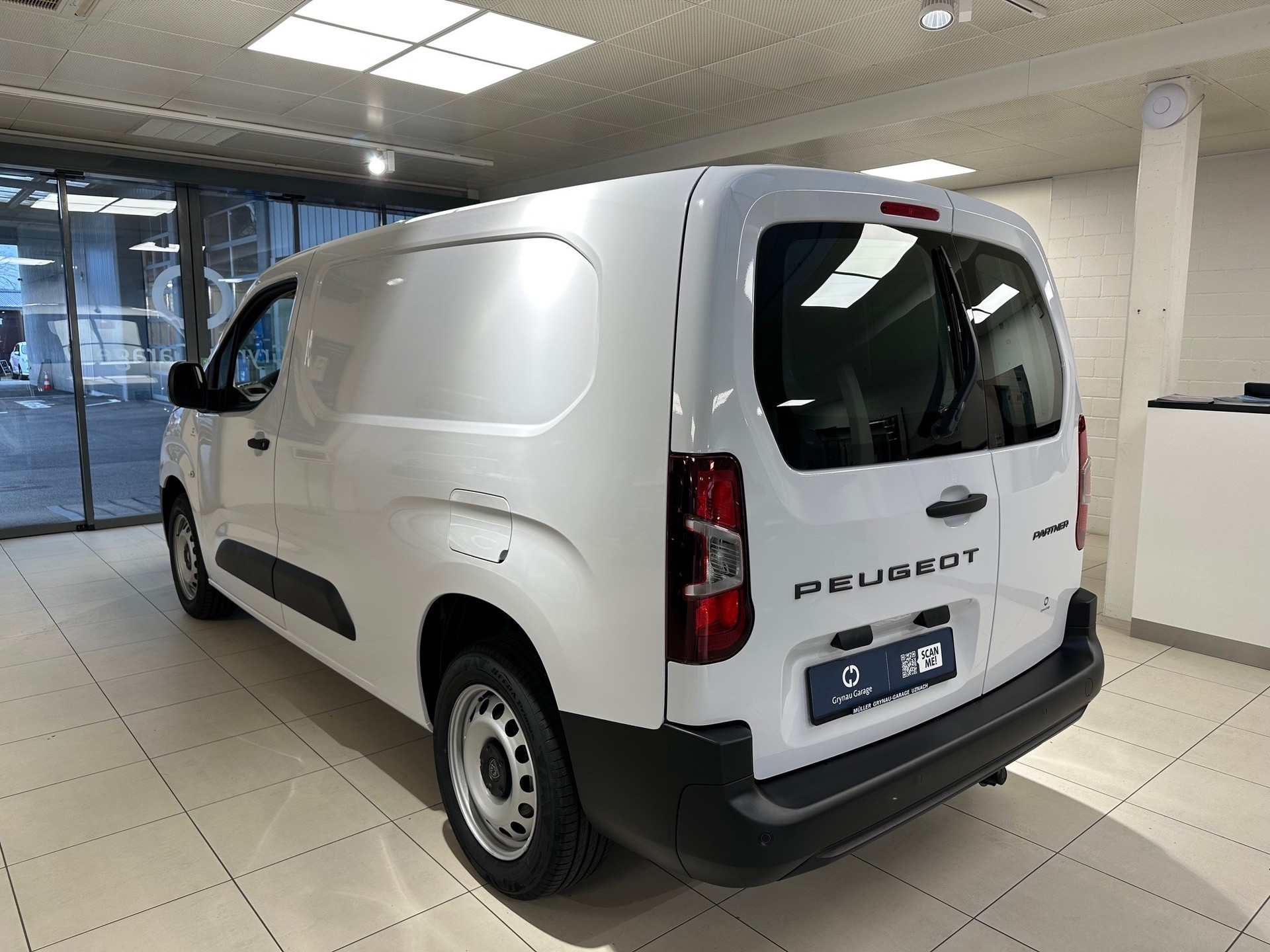 PEUGEOT Partner Kaw. 1000 Long 1.5 BlueHDI 100 S/S Premium-image-7
