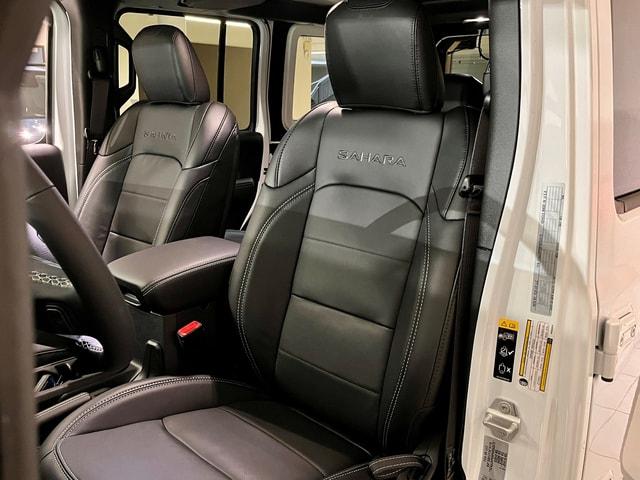 JEEP Wrangler 2.0 Turbo Sahara Unlimited 4xe-image-6
