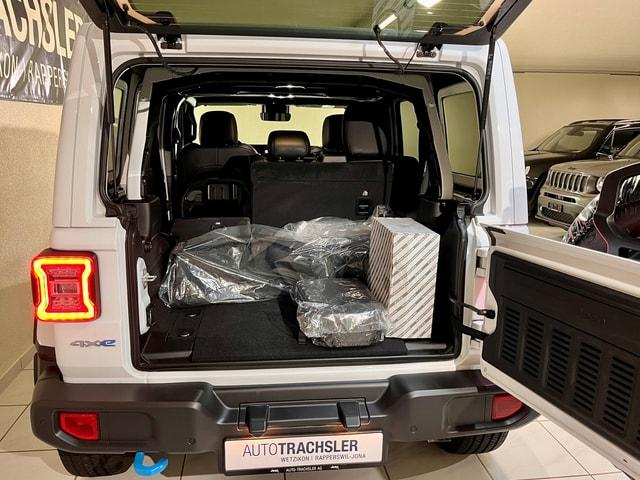 JEEP Wrangler 2.0 Turbo Sahara Unlimited 4xe-image-5