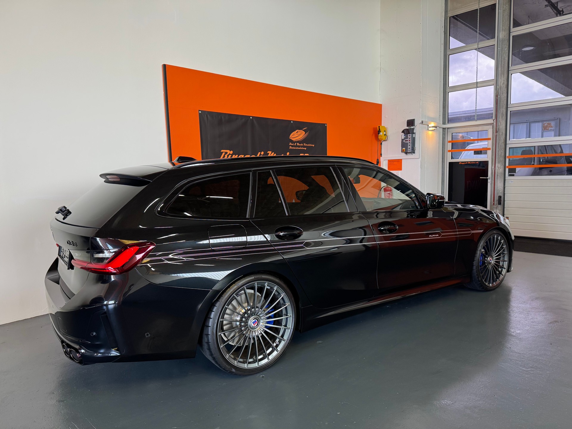 BMW-ALPINA D3 S BiTurbo Touring 3.0d xDrive / dÄHLer Federn-image-5