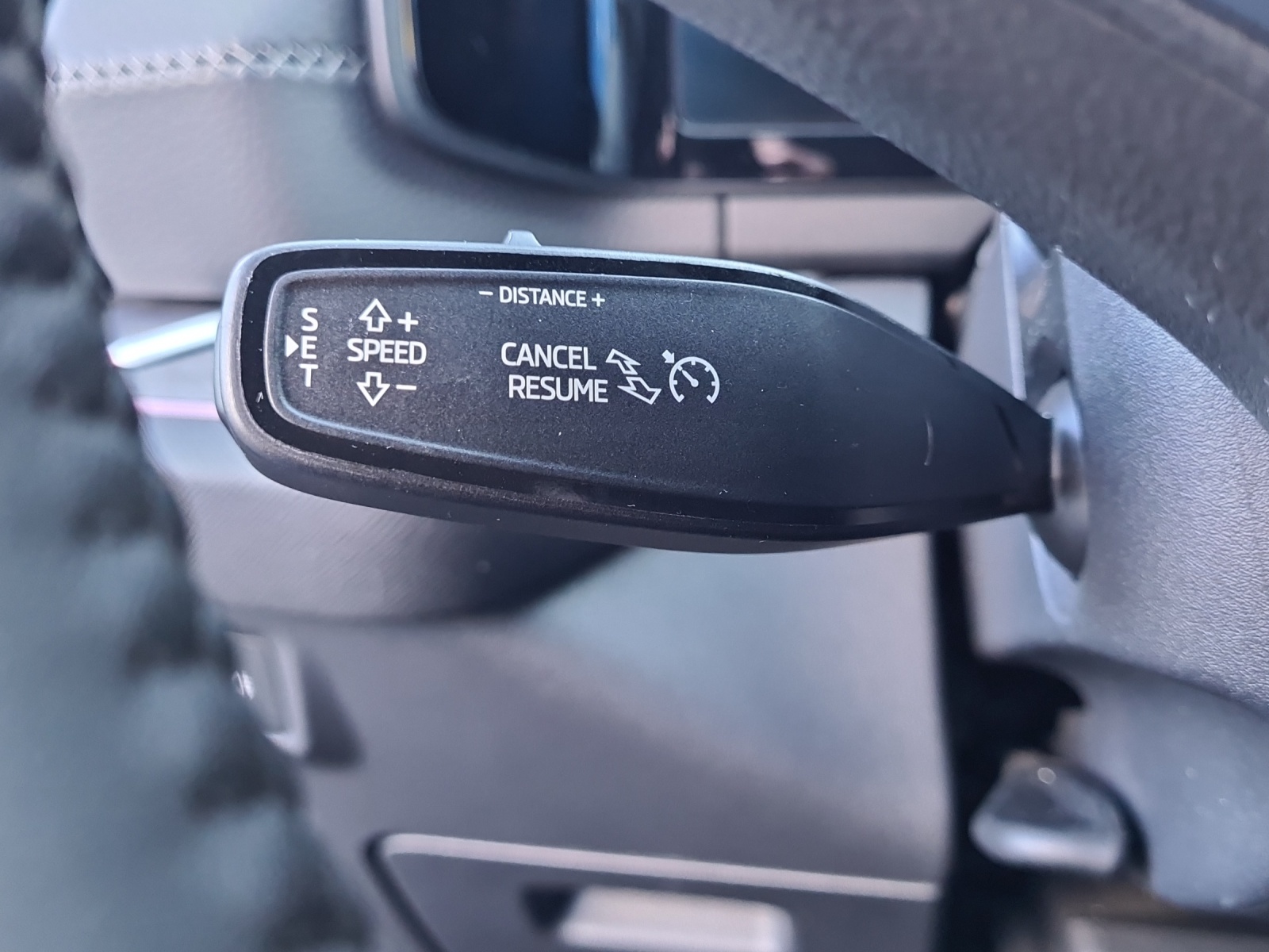 SKODA Kodiaq 2.0 TDI Selection 4x4-image-13