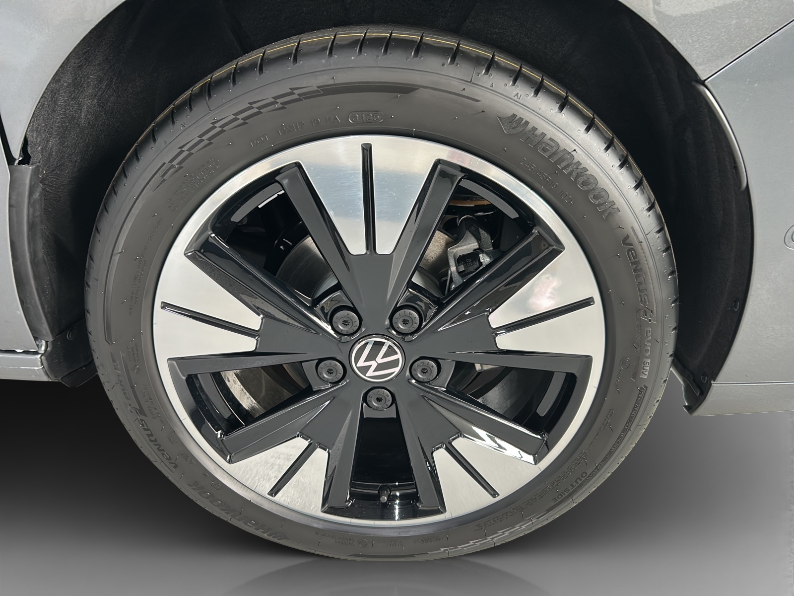 VW Multivan 2.0 TDI Life DSG-image-13