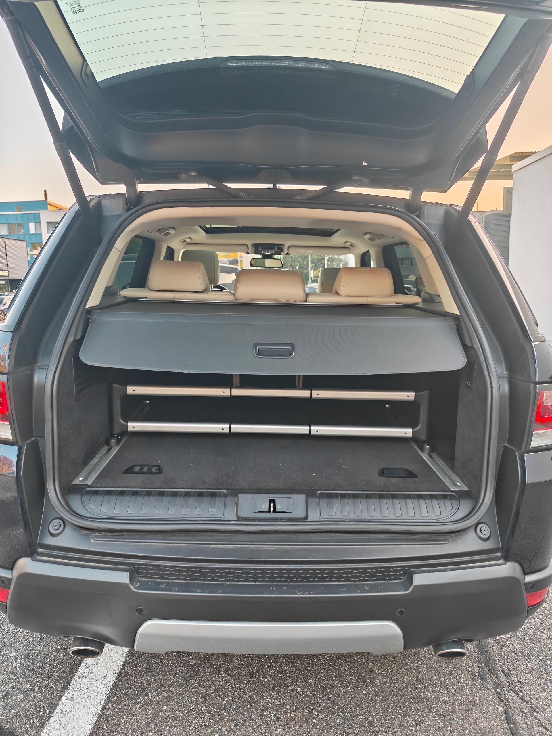 LAND ROVER Range Rover Sport 3.0 SDV6 Hybrid HSE Dynamic Aut.-image-5