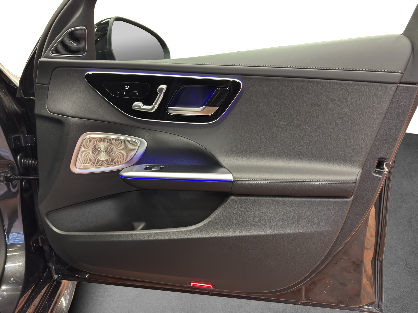 MERCEDES-BENZ C 220 d T 4 M Swiss Star-image-15
