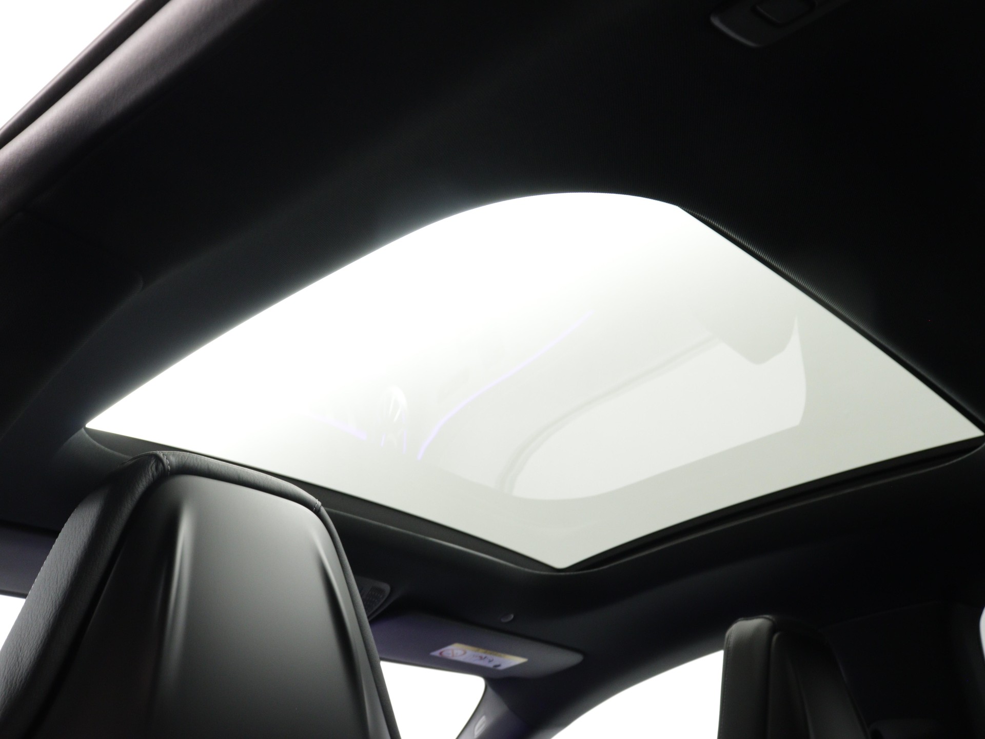 MERCEDES-BENZ CLA 45 S AMG 4matic+-image-11