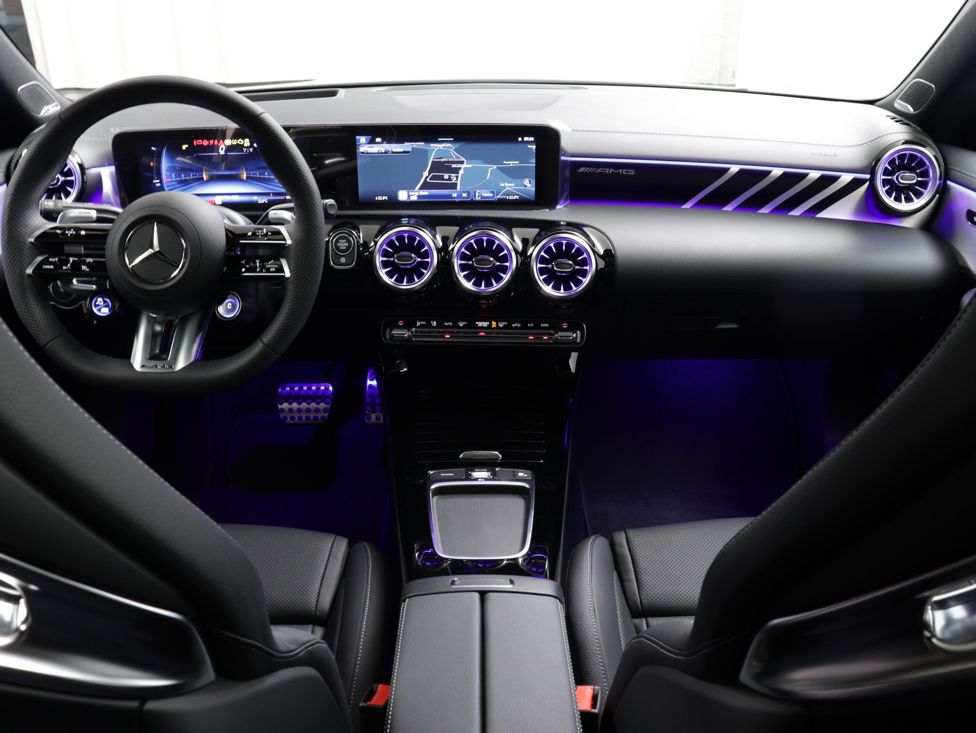MERCEDES-BENZ CLA 45 S AMG 4matic+-image-6