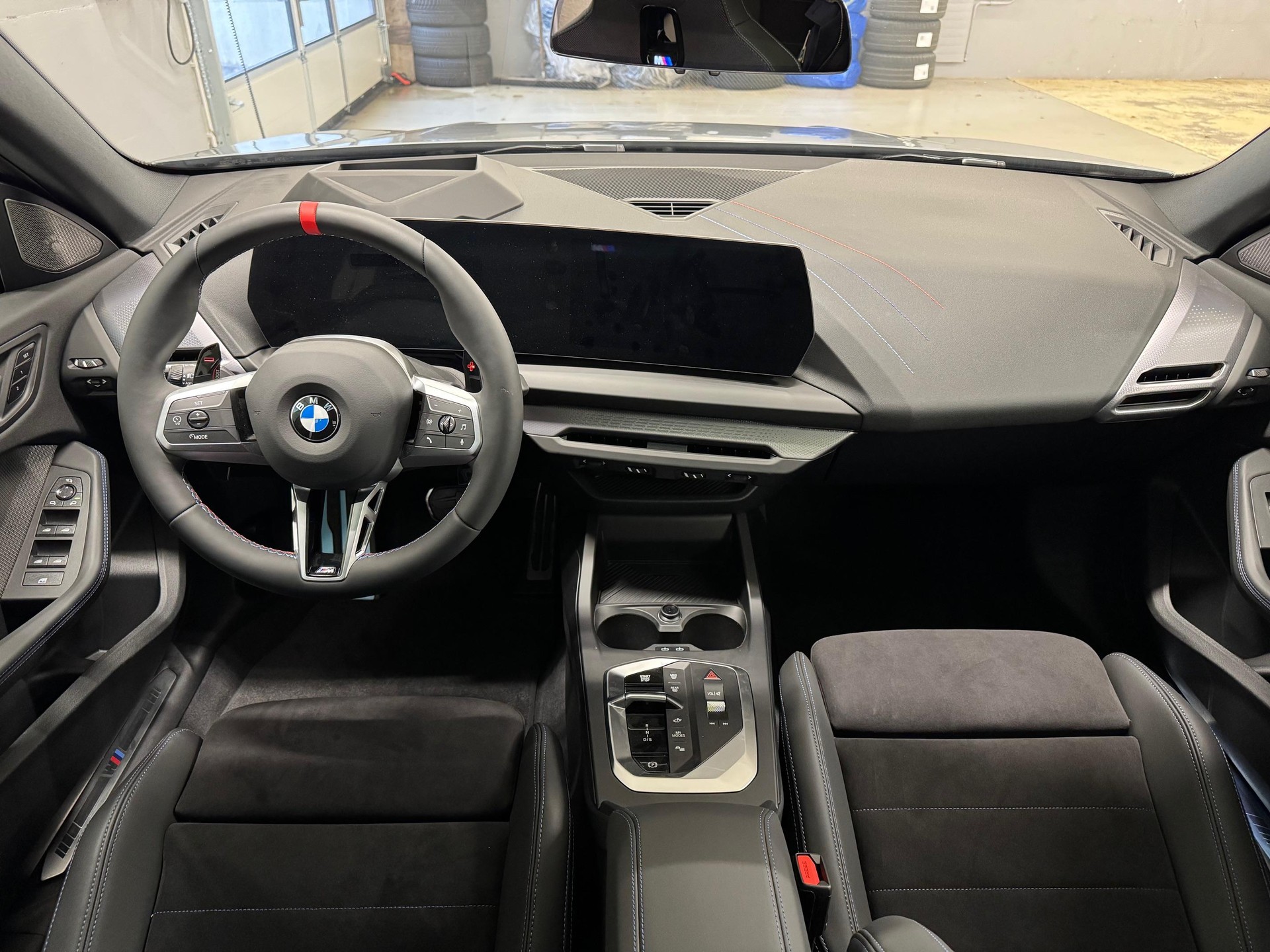 BMW M235i xDrive Gran Coupé-image-3