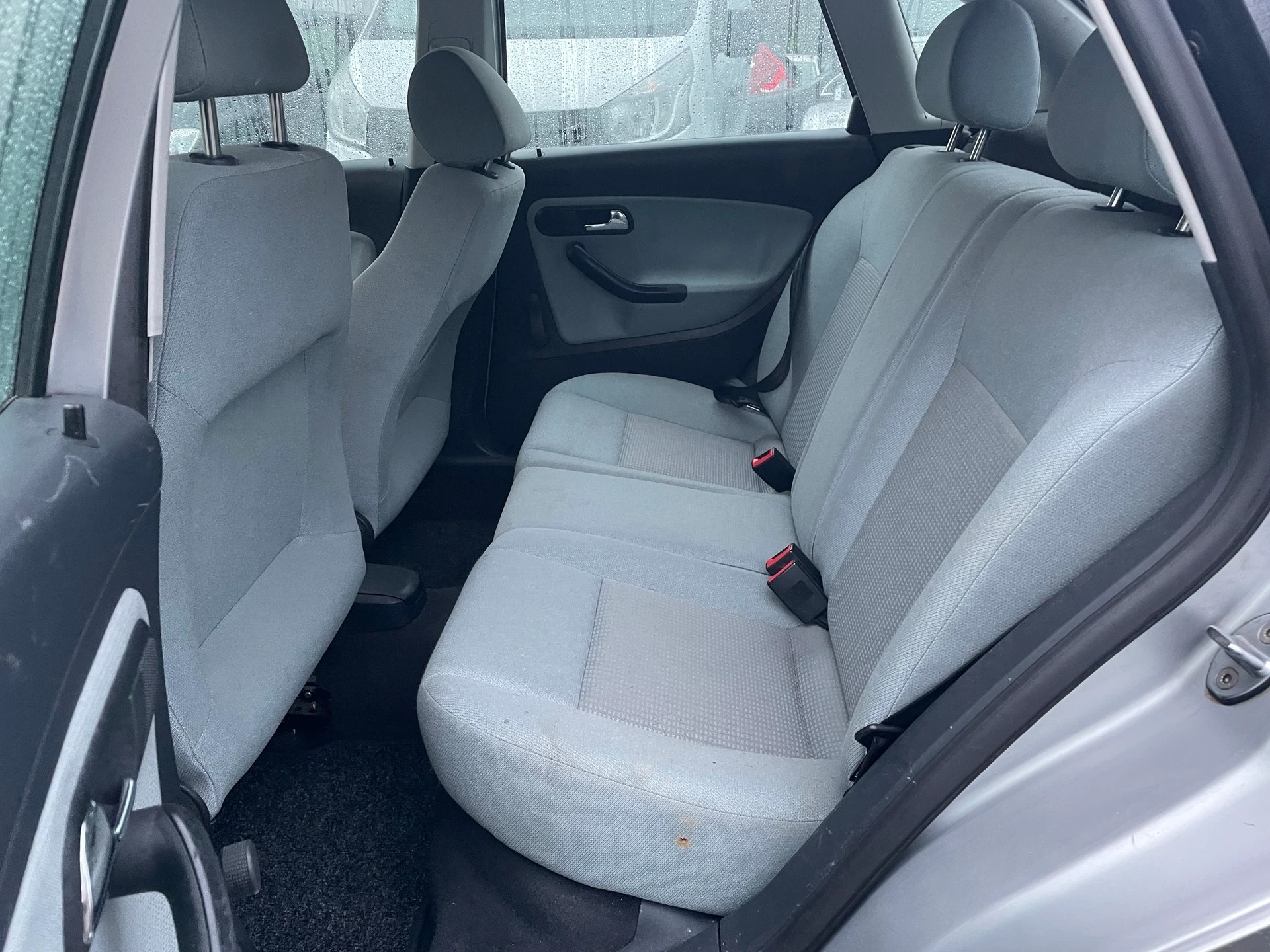 SEAT Ibiza 1.2 Stella ** Klimaanlage ** 04x Airbag ** Letzte MFK 04.05.2022 ** B04-image-2