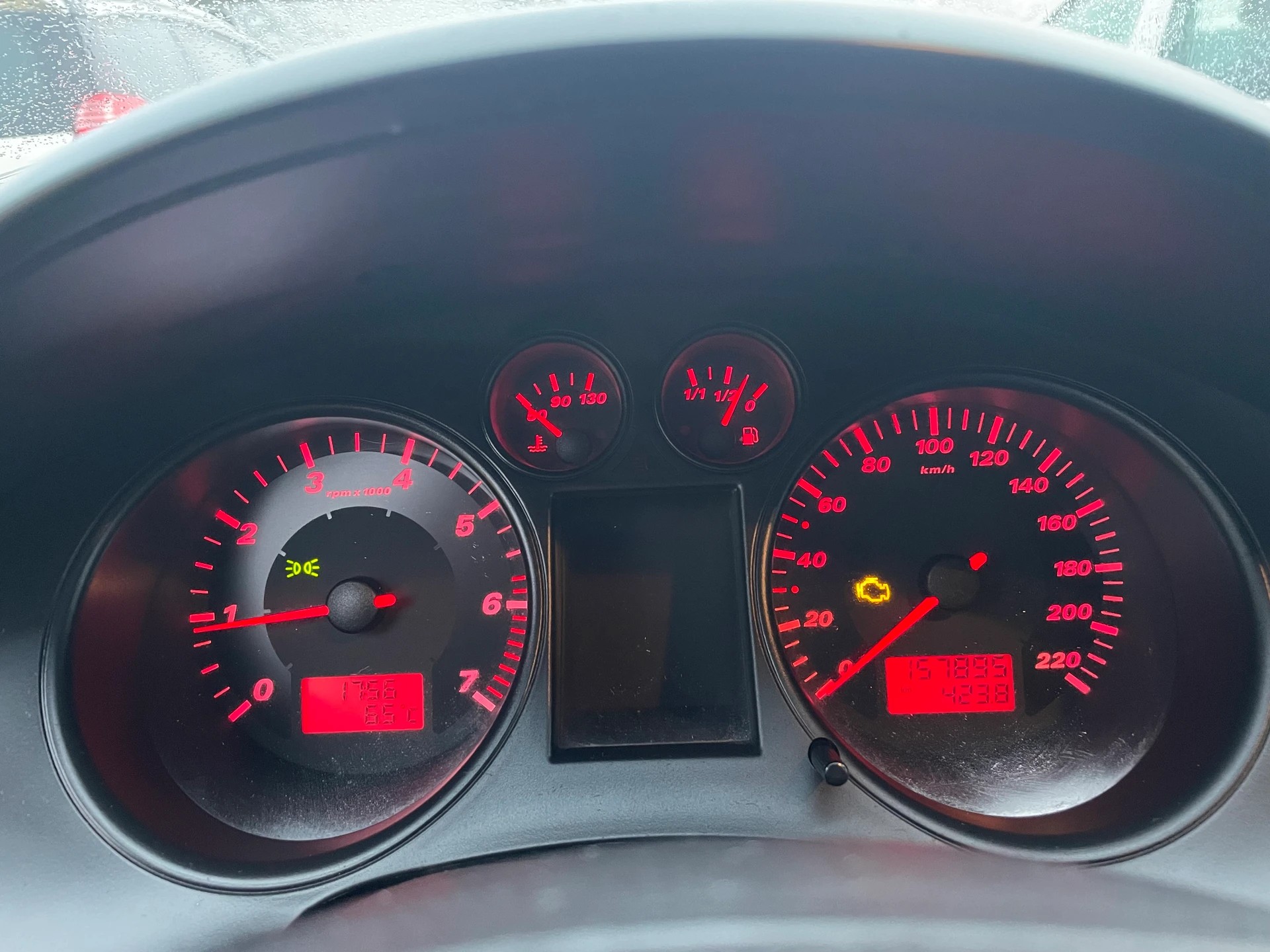 SEAT Ibiza 1.2 Stella ** Klimaanlage ** 04x Airbag ** Letzte MFK 04.05.2022 ** B04-image-10