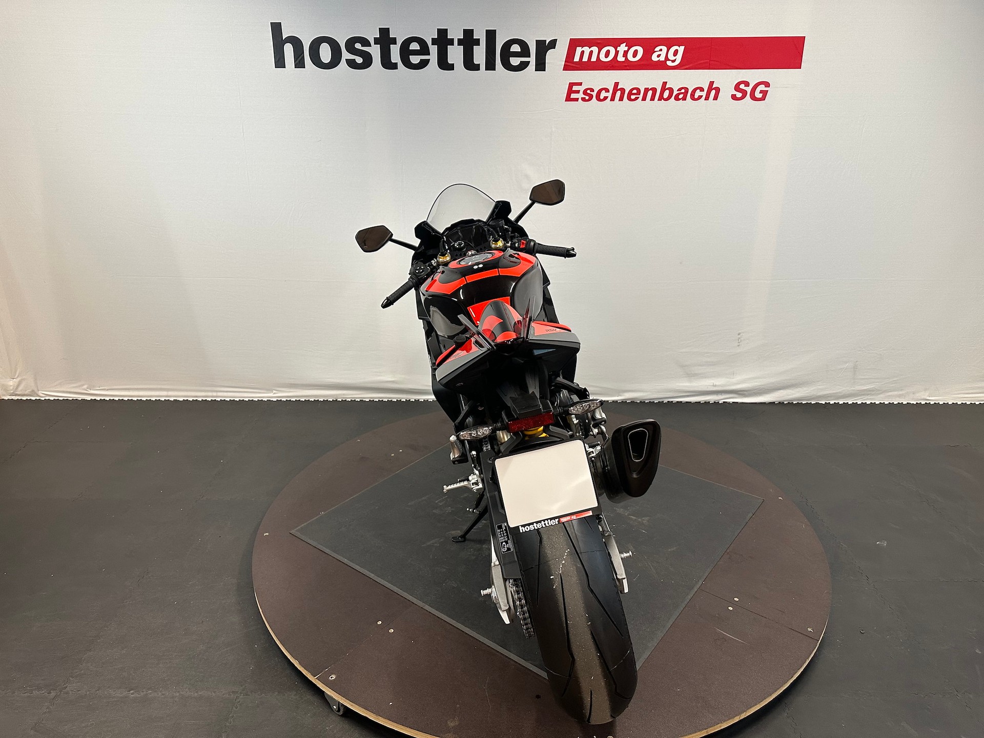 APRILIA RSV4 1100 Factory-image-6