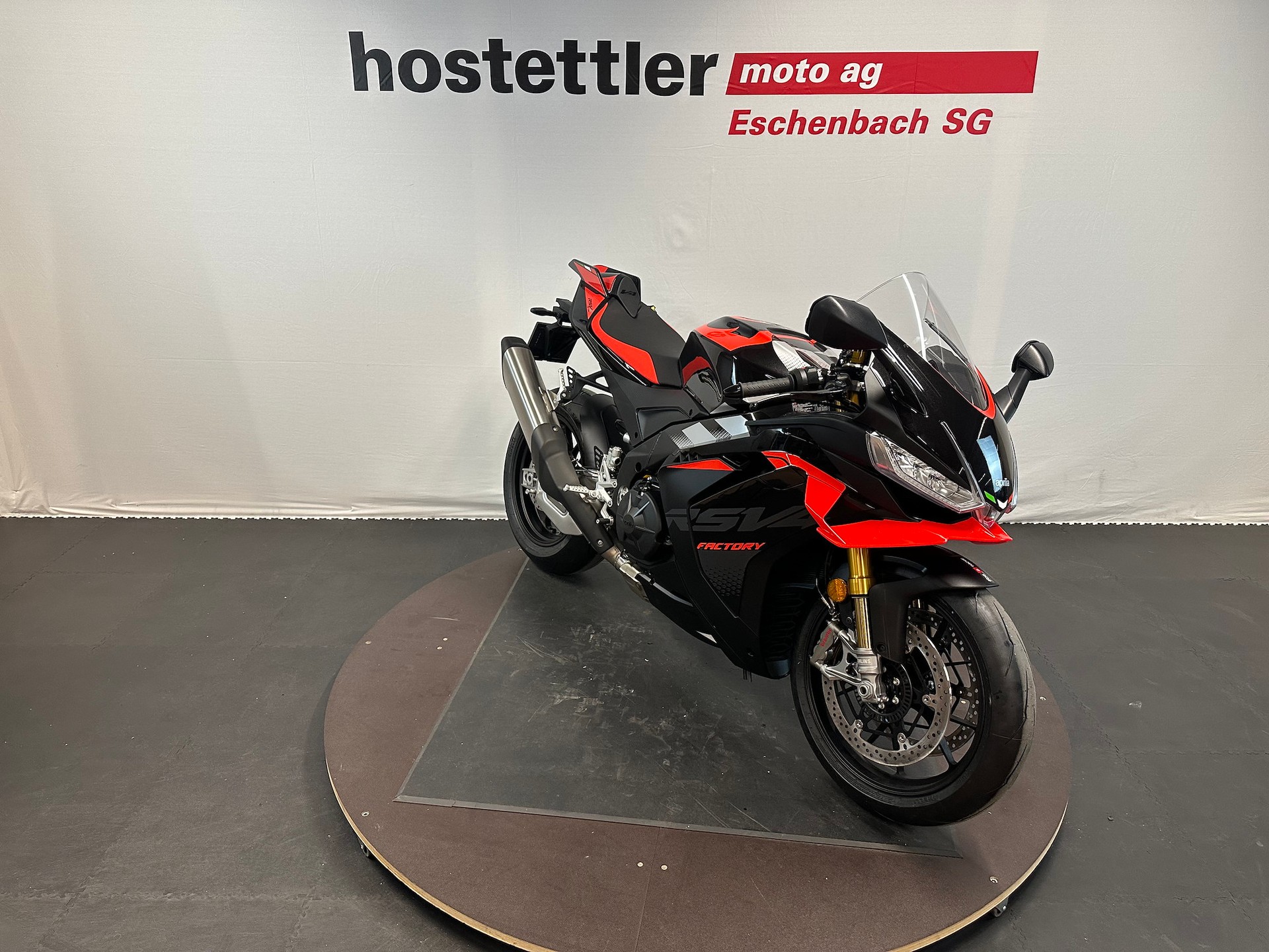 APRILIA RSV4 1100 Factory