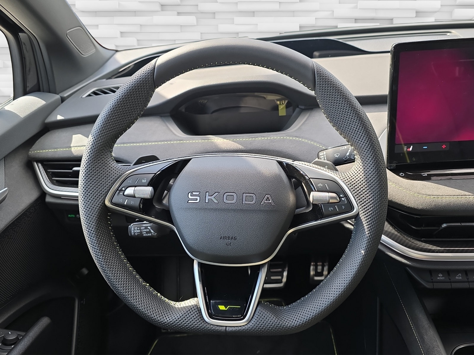 SKODA Enyaq 85x 4x4 RS-image-5