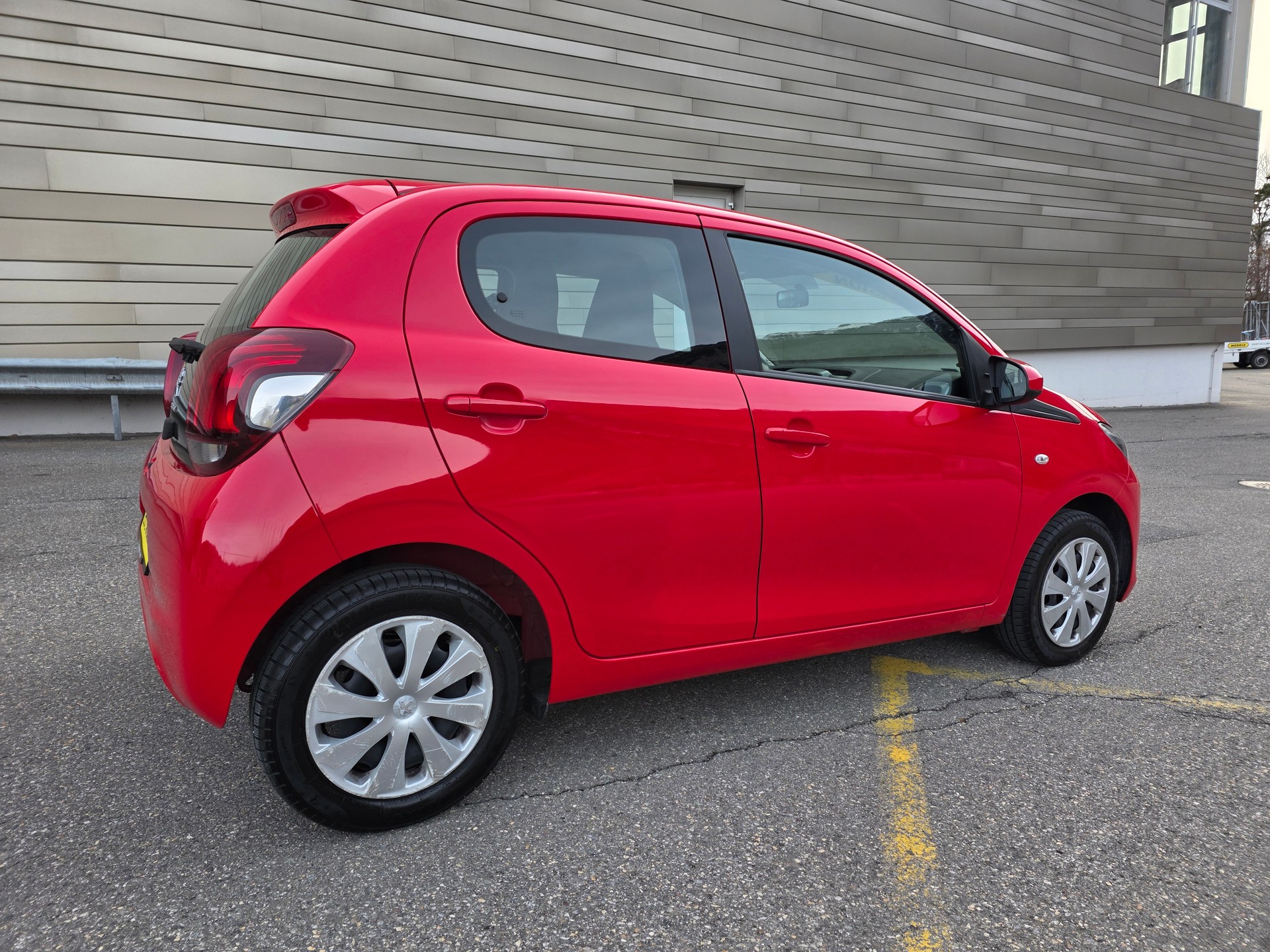 PEUGEOT 108 1.0 VTi Active Top-image-7