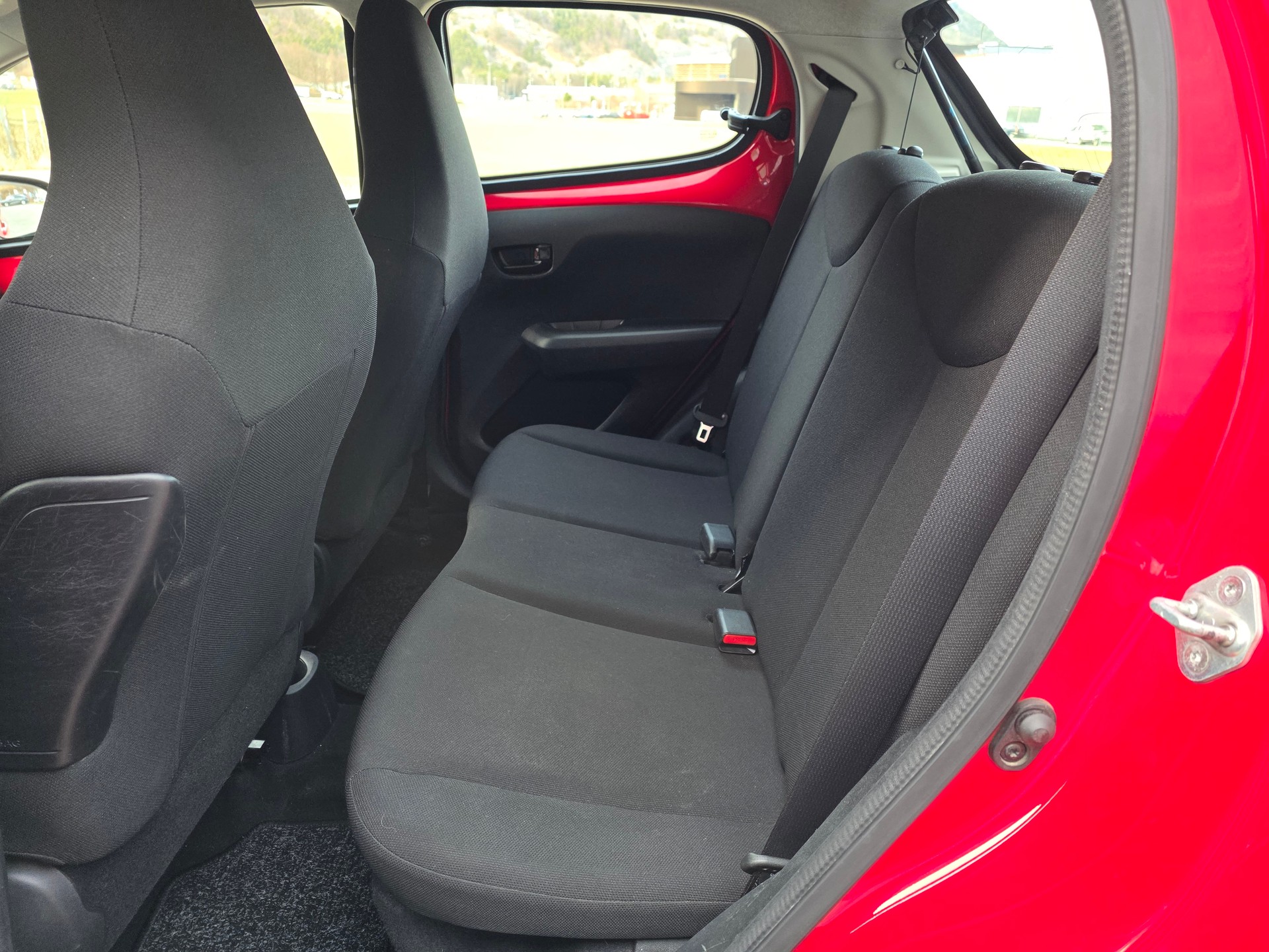 PEUGEOT 108 1.0 VTi Active Top-image-16