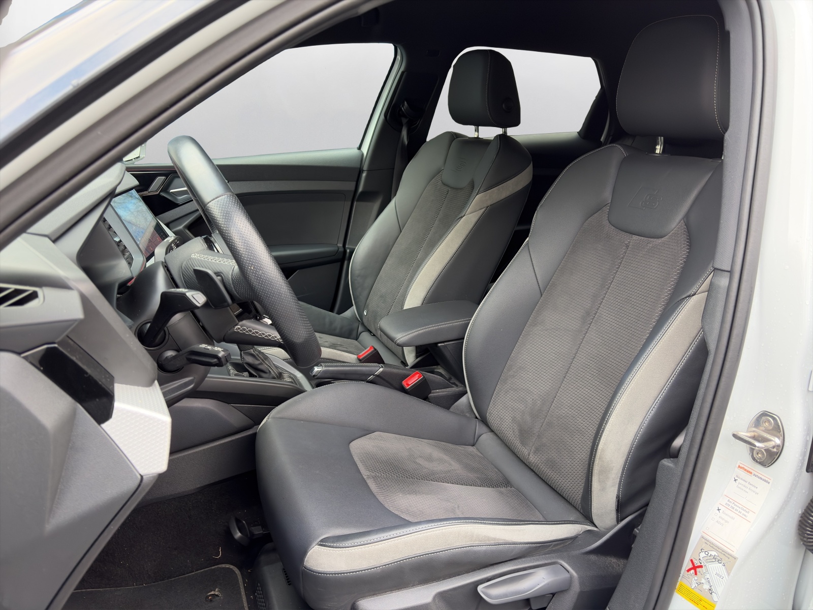 AUDI A1 Sportback 40 TFSI S Line S-tronic-image-9