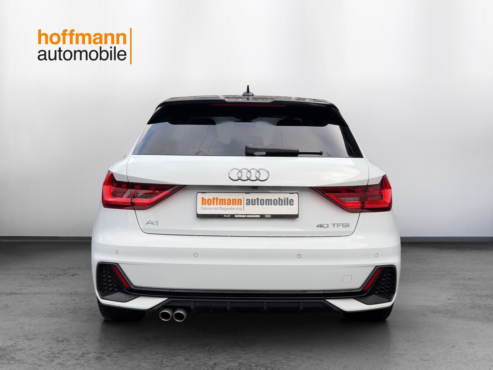 AUDI A1 Sportback 40 TFSI S Line S-tronic-image-4