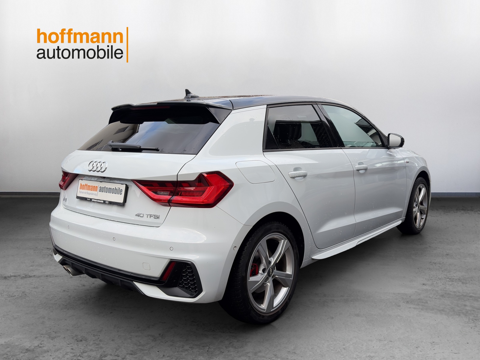 AUDI A1 Sportback 40 TFSI S Line S-tronic-image-3
