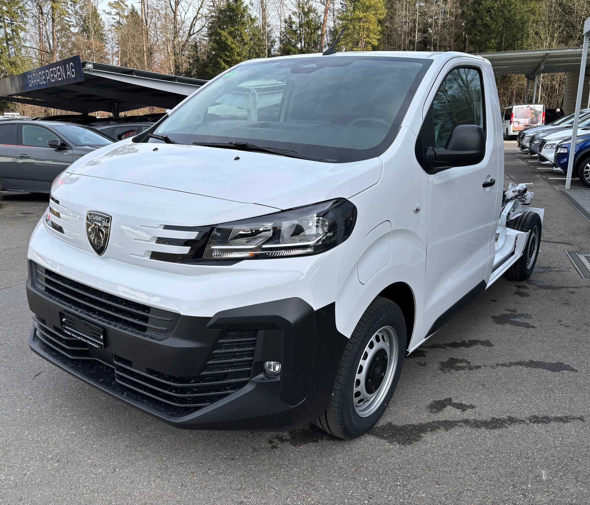 PEUGEOT Expert 75KWh Standard-image-1