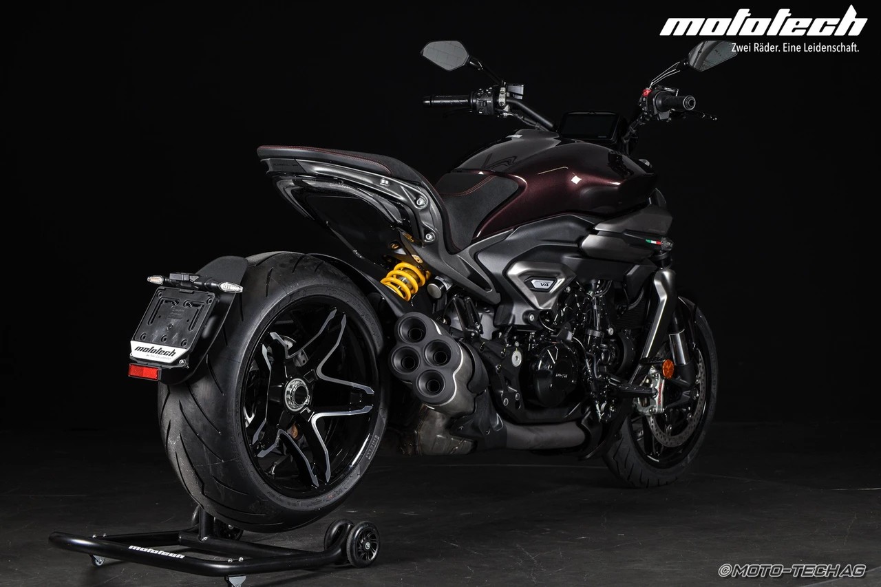 DUCATI X Diavel V4 / 4 JAHRE GARANTIE-showroom-element-3