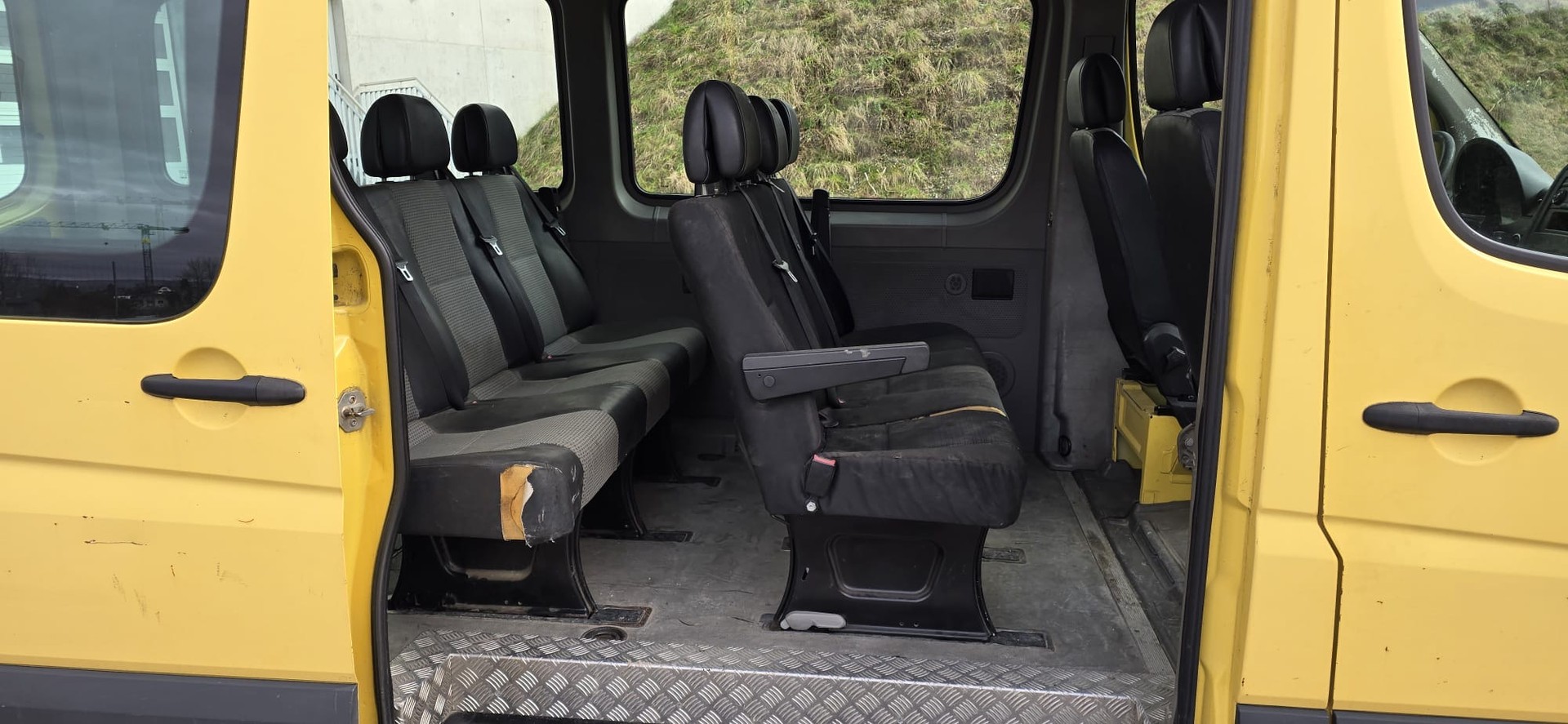 MERCEDES-BENZ Sprinter 215 CDI Standard-image-11