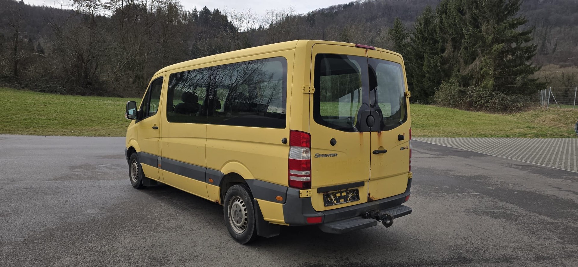 MERCEDES-BENZ Sprinter 215 CDI Standard-image-2