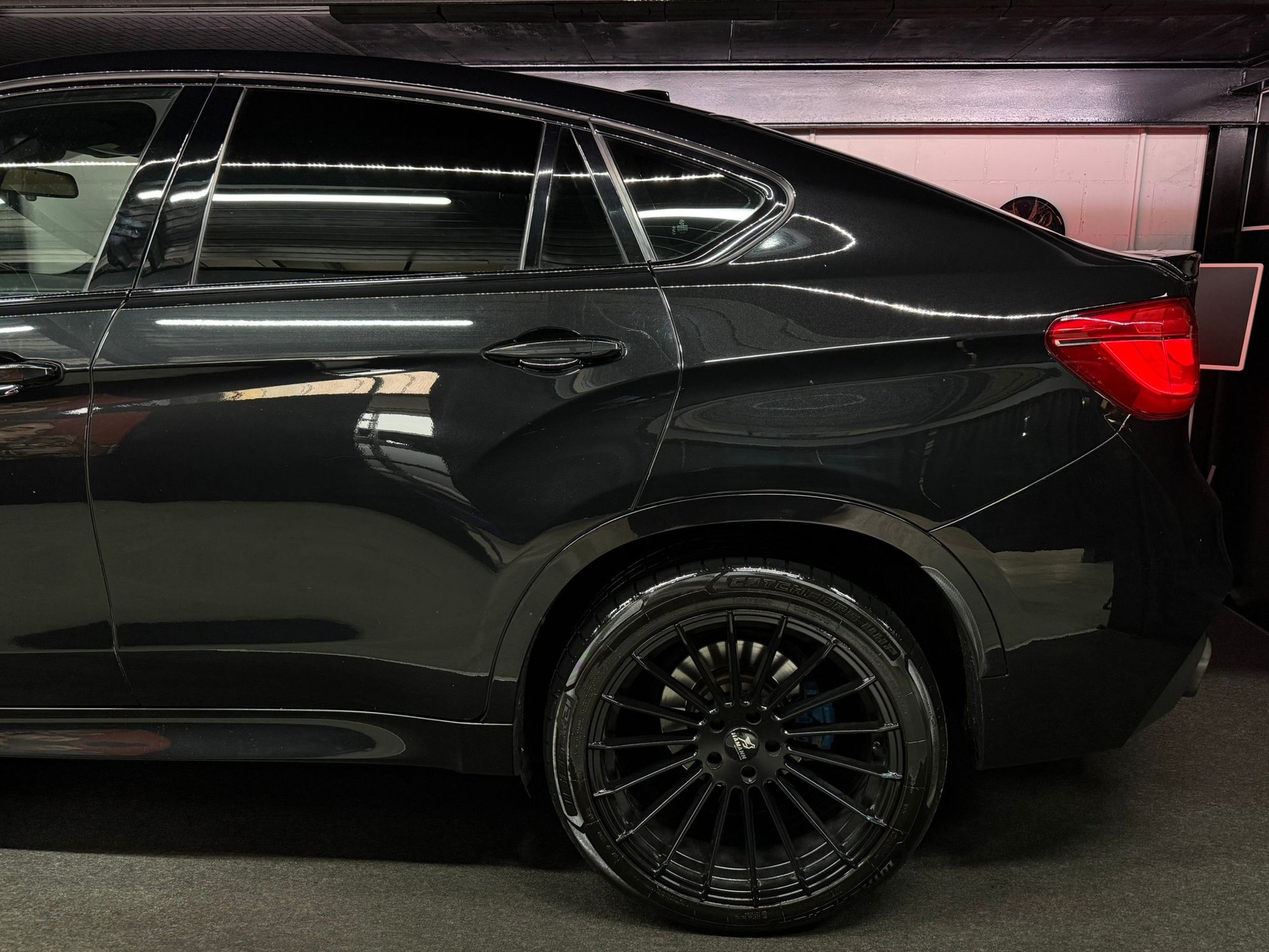 BMW X6 xDrive 30d Steptronic M-Sport-image-6