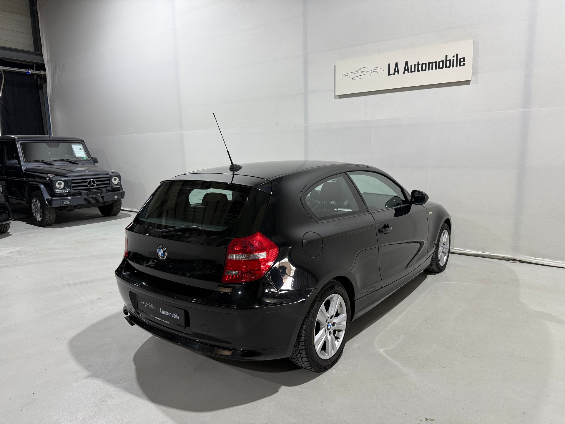 BMW 116i-image-8