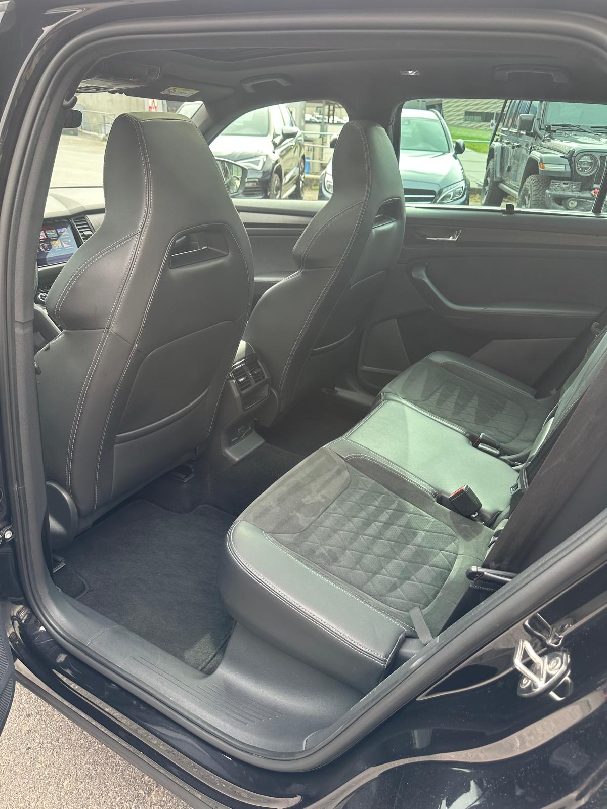 SKODA Kodiaq 2.0 TDI SCR SportLine 4x4 DSG-image-6