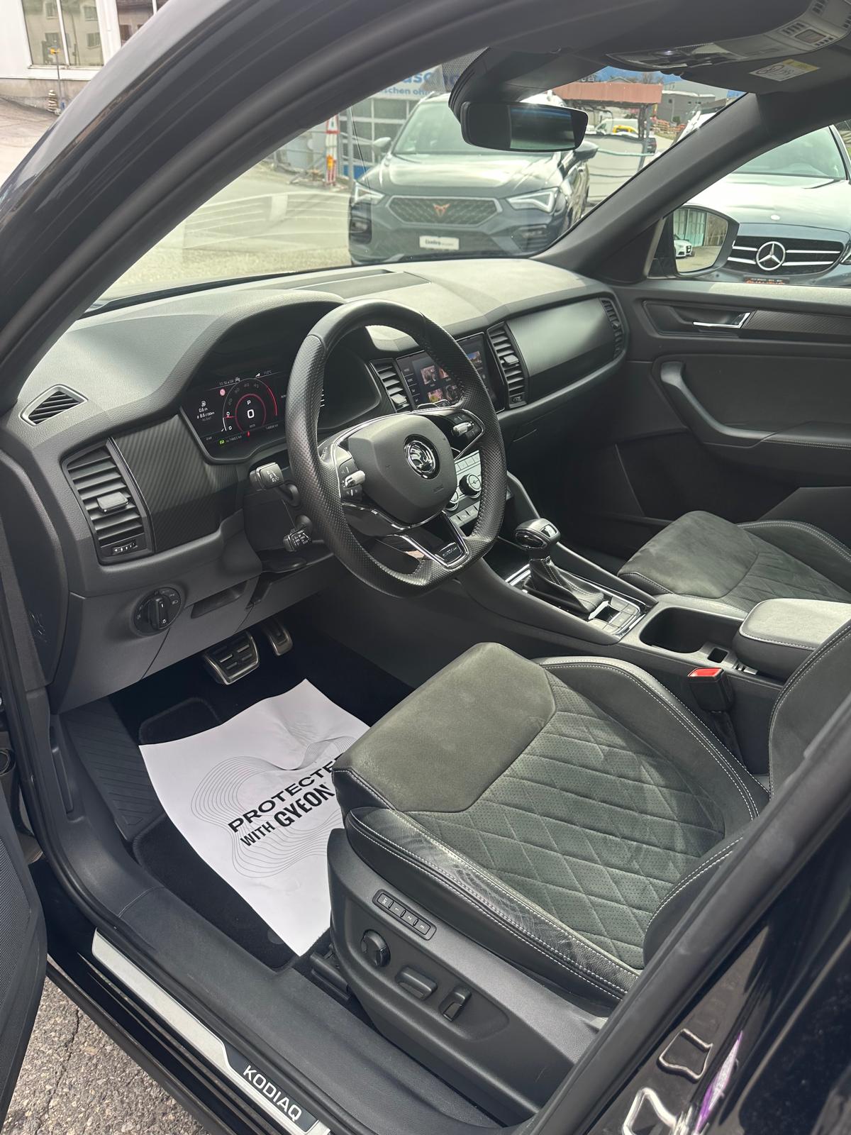 SKODA Kodiaq 2.0 TDI SCR SportLine 4x4 DSG-image-5