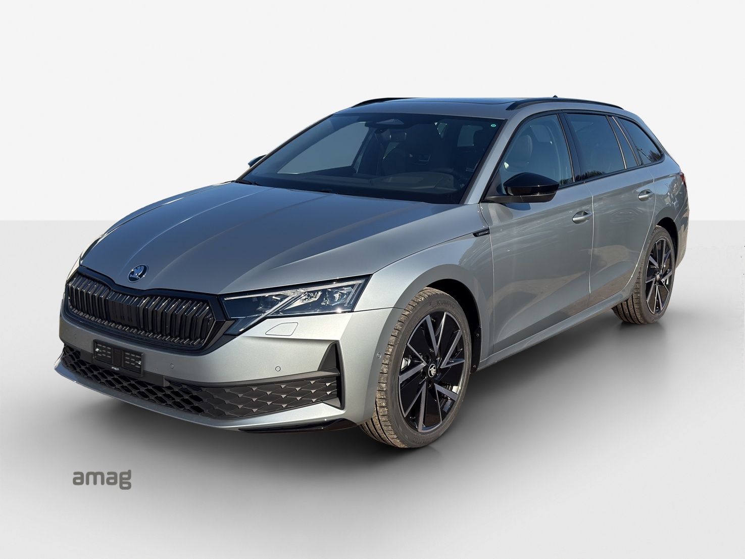 SKODA Octavia Combi 2.0 TSI DSG Sport Line 4x4-image-0