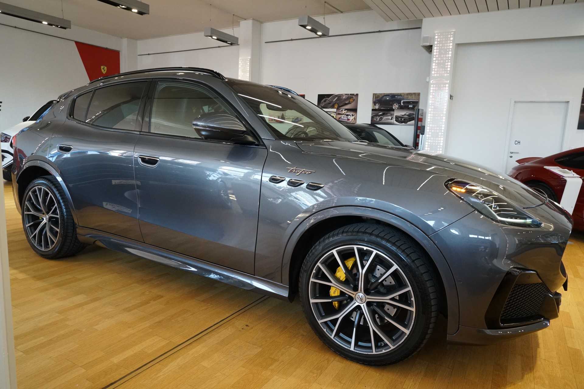 MASERATI Grecale 3.0 Trofeo Automatica-image-14