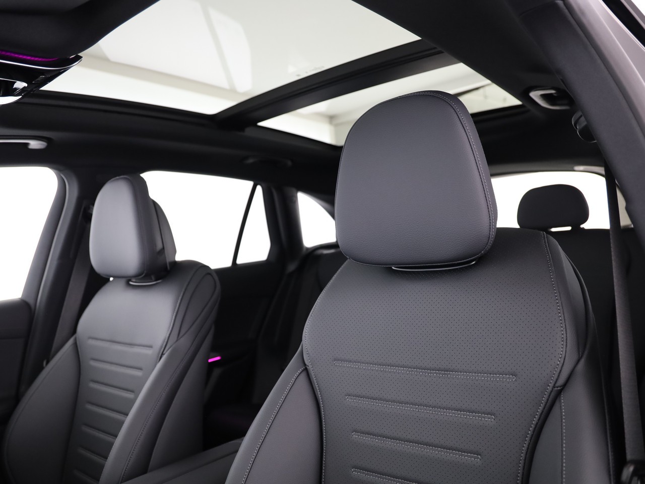MERCEDES-BENZ GLC 400 e 4Matic 9G-Tronic-image-11