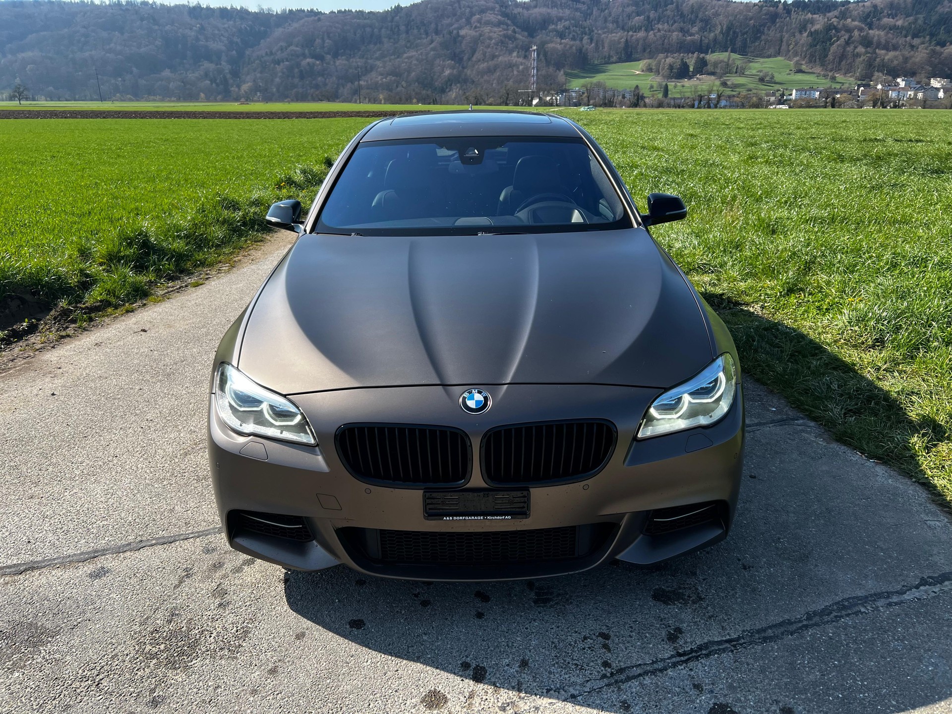 BMW M550d Touring xDrive Steptronic-image-7