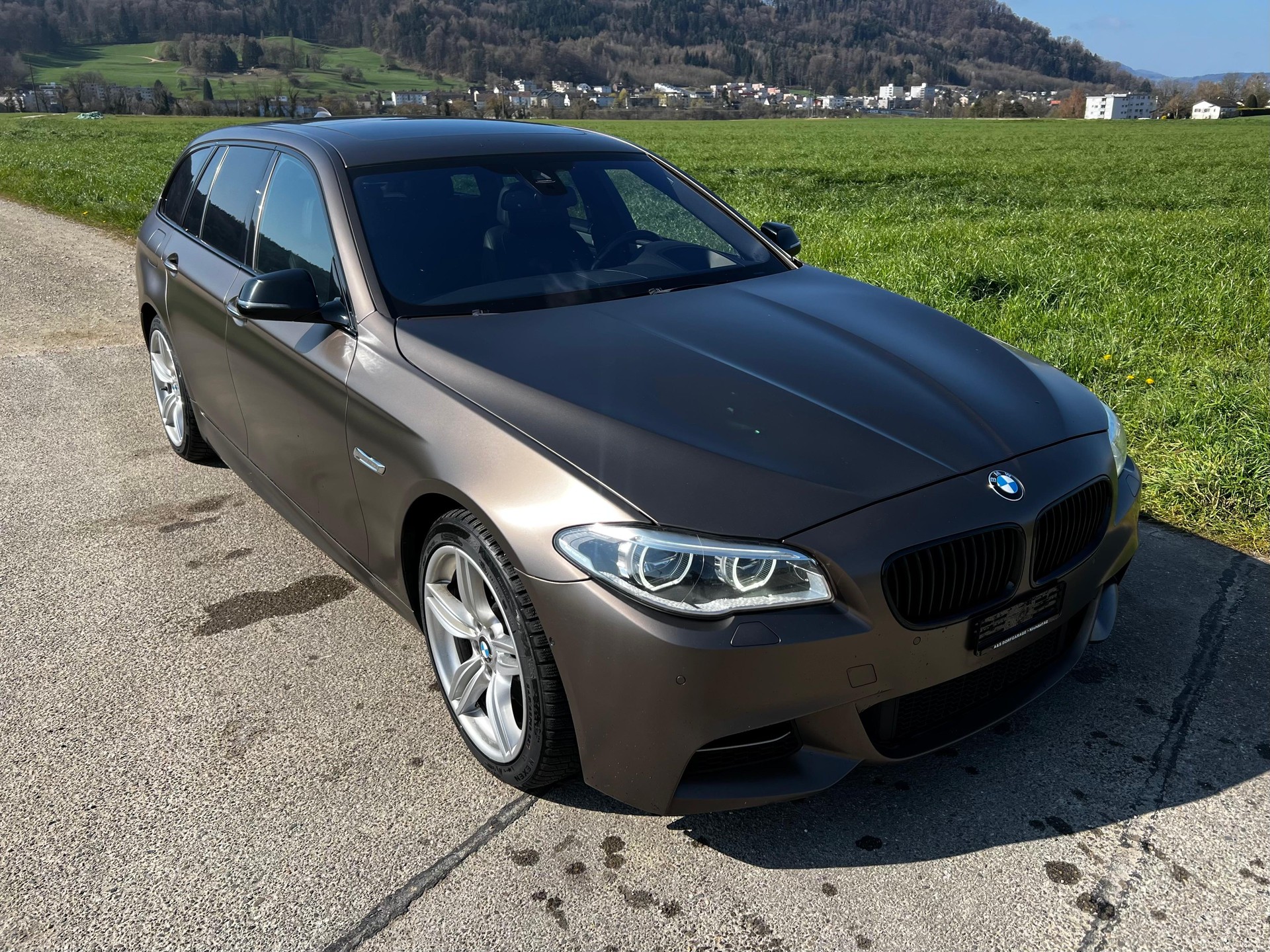 BMW M550d Touring xDrive Steptronic-image-6