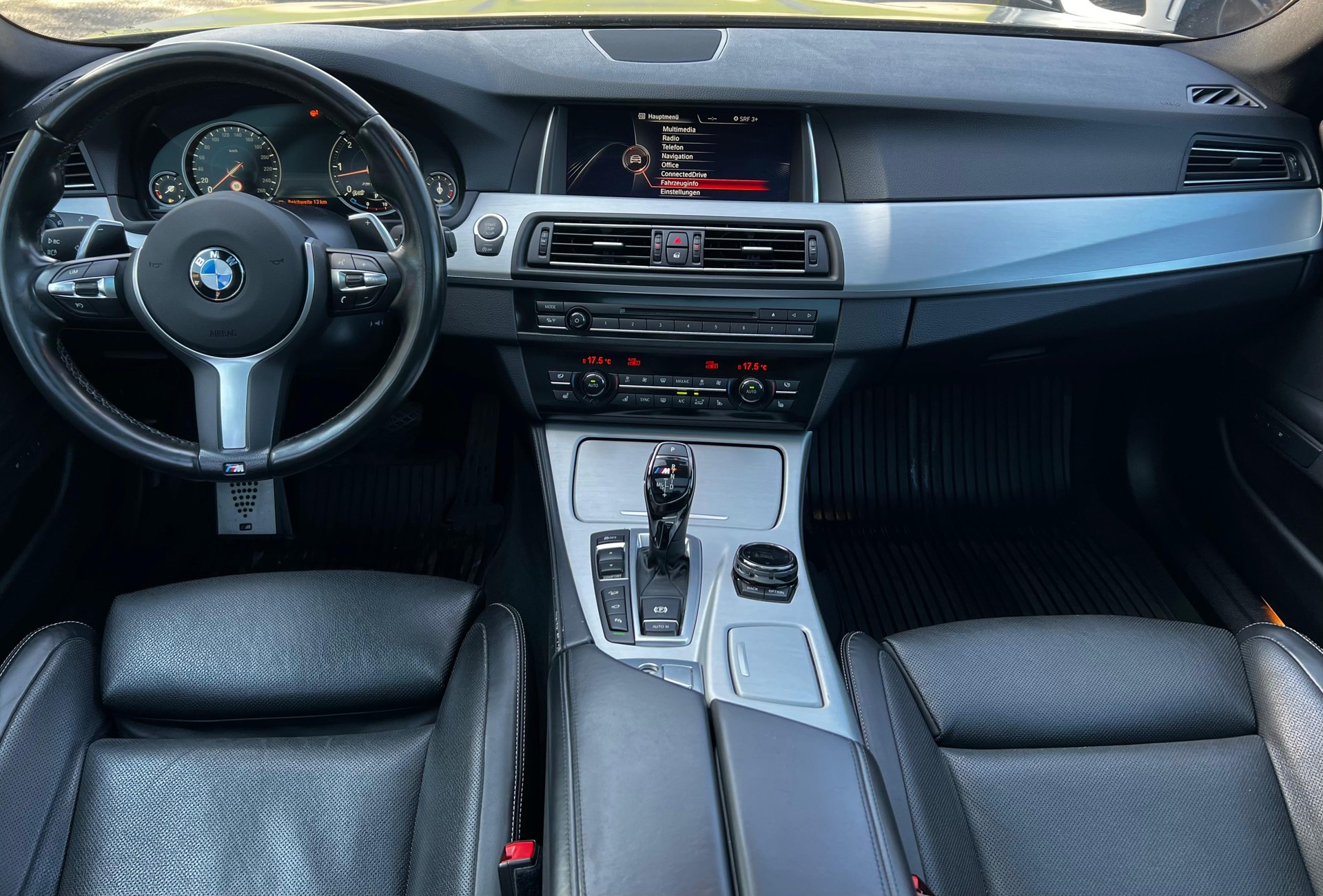 BMW M550d Touring xDrive Steptronic-image-9