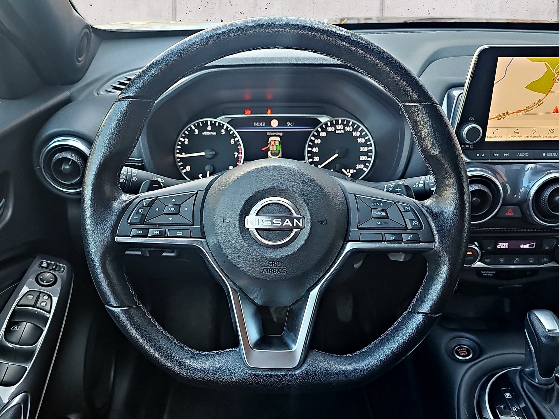NISSAN Juke 1.0 DIG-T N-Connecta DCT-image-13