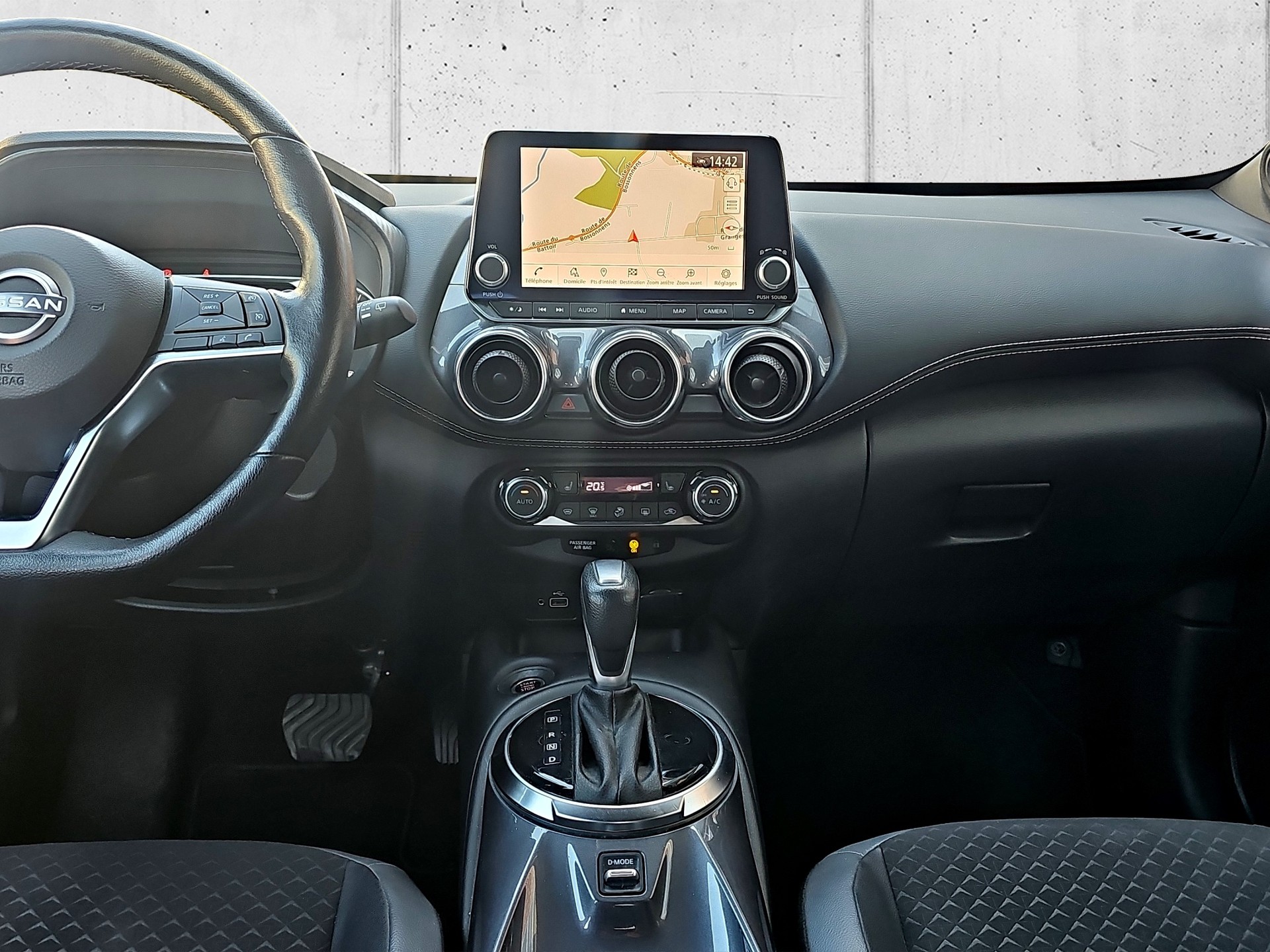NISSAN Juke 1.0 DIG-T N-Connecta DCT-image-18