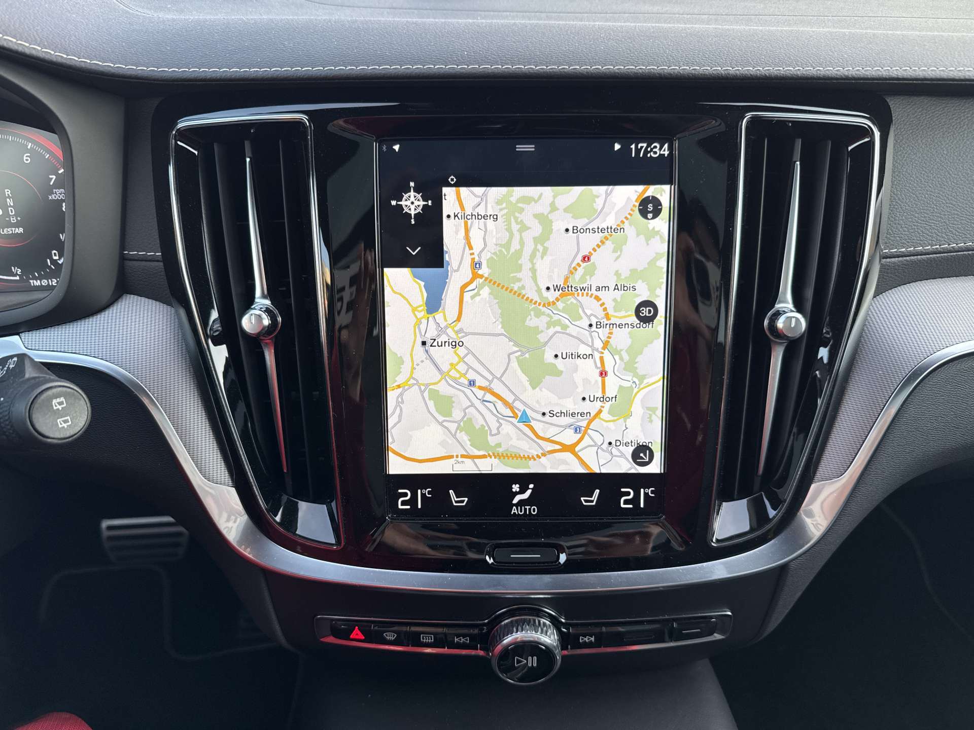 VOLVO V60 T8 eAWD Twin-Engine Polestar 405PS Geartronic-Automat-image-1