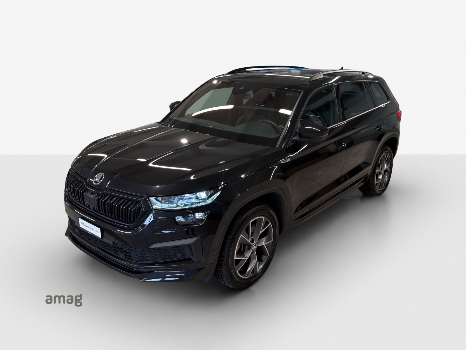 SKODA Kodiaq 2.0 TSI 4x4 SportLine-image-13