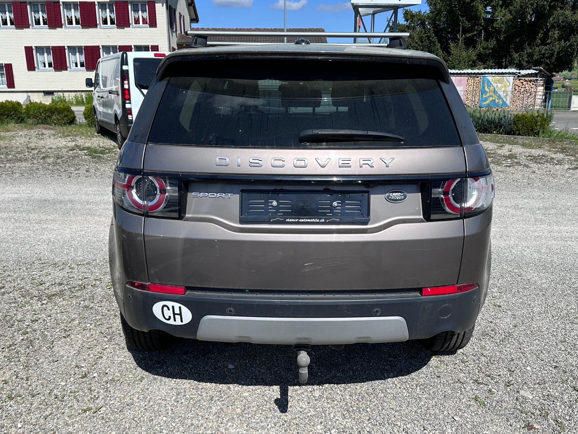 LAND ROVER Discovery Sport 2.0 TD4 HSE AT9-image-5