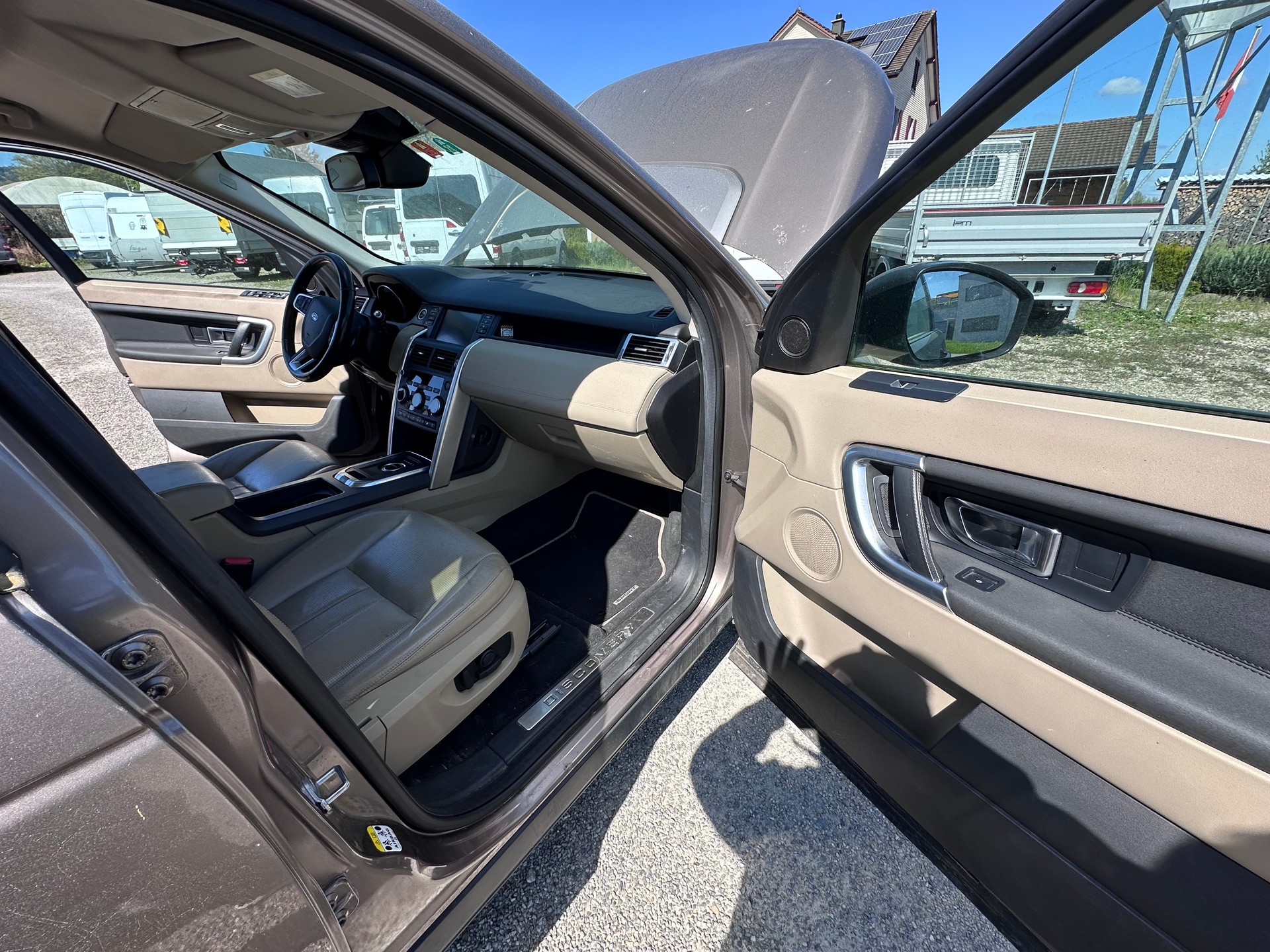 LAND ROVER Discovery Sport 2.0 TD4 HSE AT9-image-11
