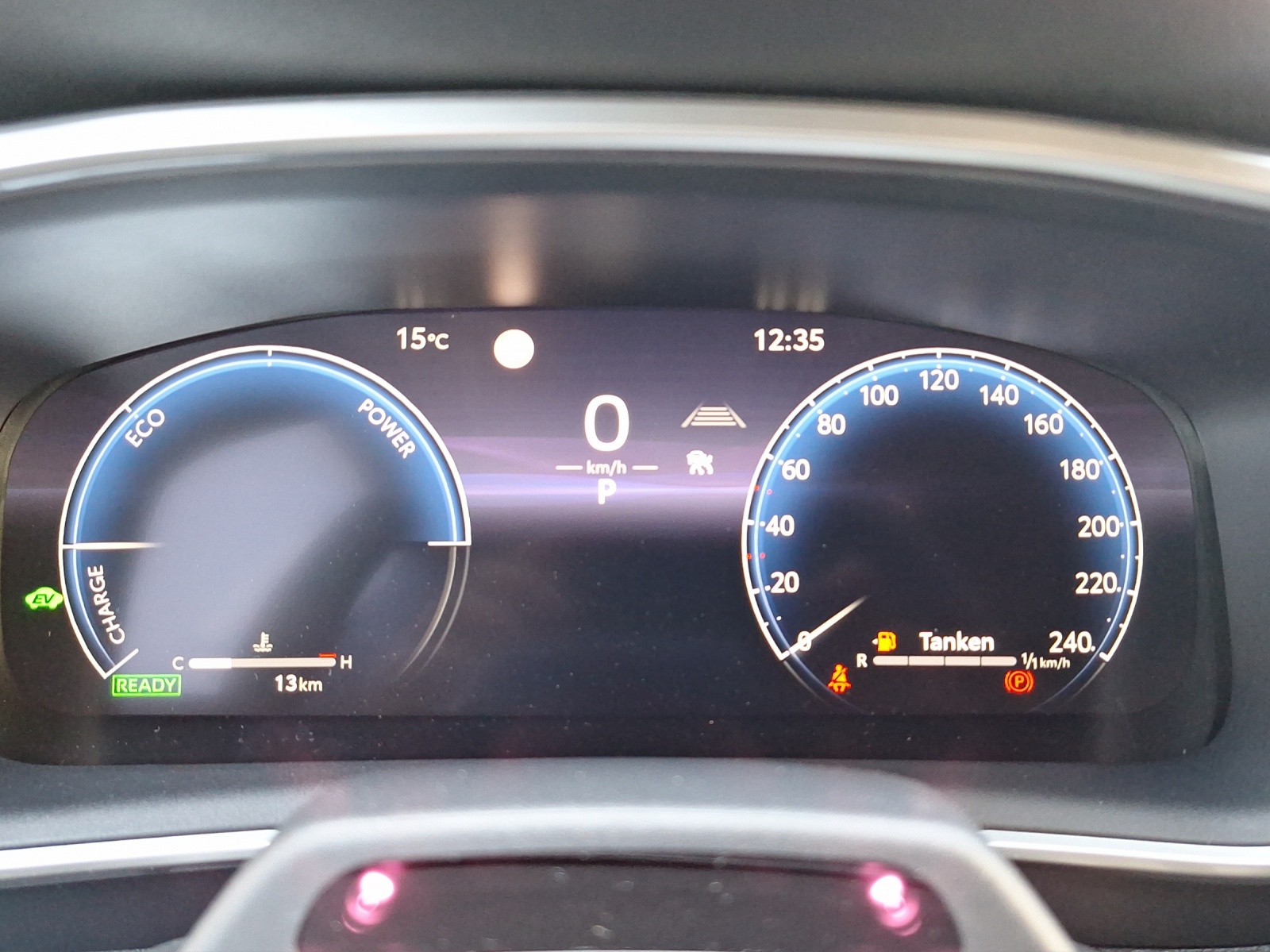TOYOTA Corolla Touring Sports 2.0 HSD Swiss Edition-image-14