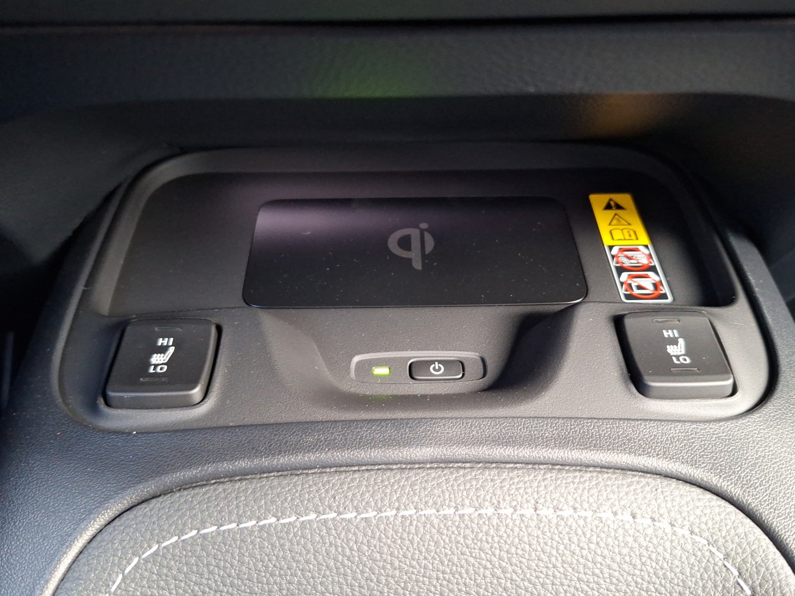 TOYOTA Corolla Touring Sports 2.0 HSD Swiss Edition-image-16