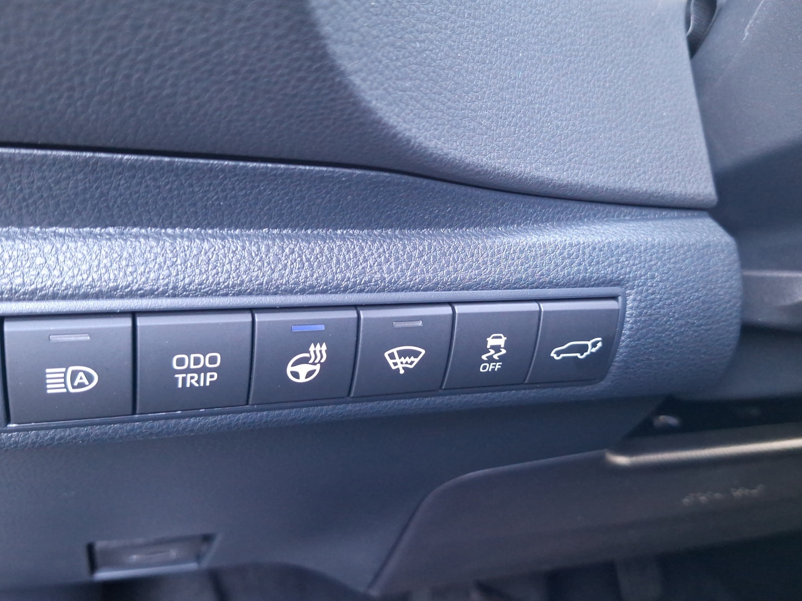TOYOTA Corolla Touring Sports 2.0 HSD Swiss Edition-image-18