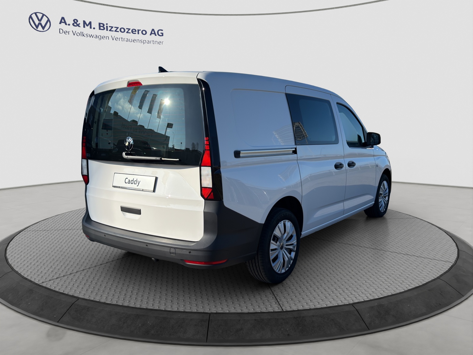 VW Caddy Cargo 2.0TDI Maxi 4Motion-image-4